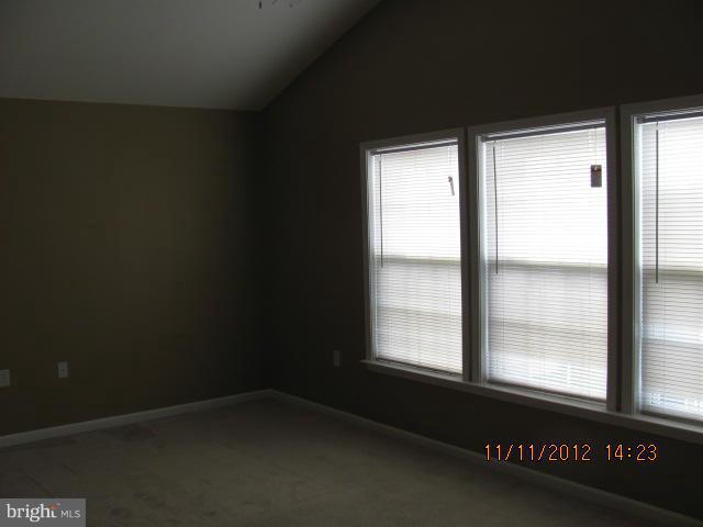 MANOR PARK - Residential Lease