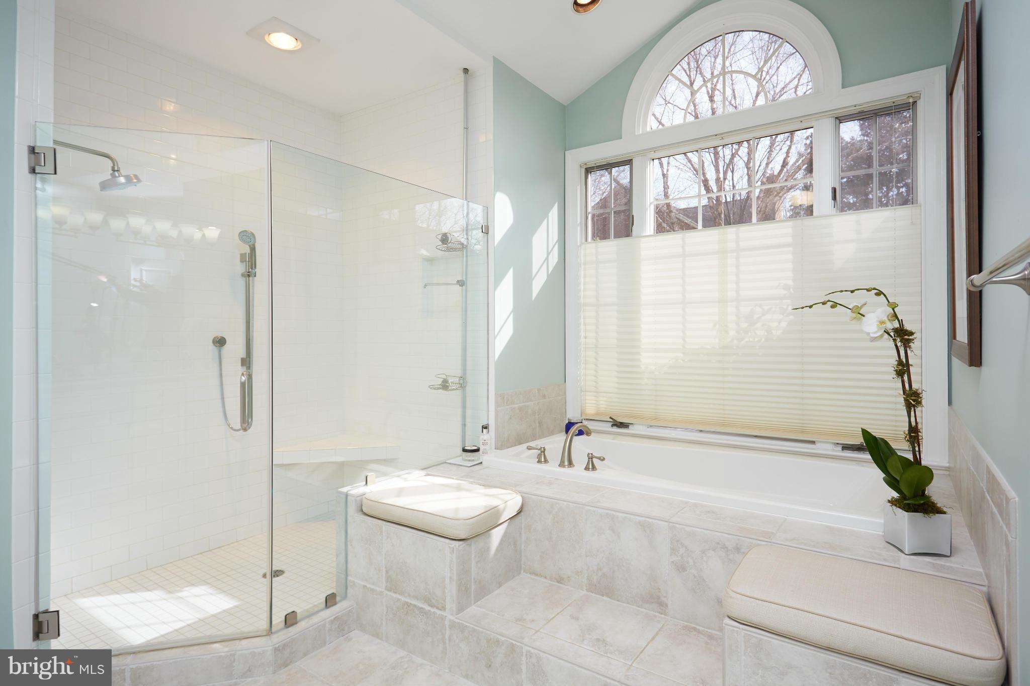 CHELSEA - Residential