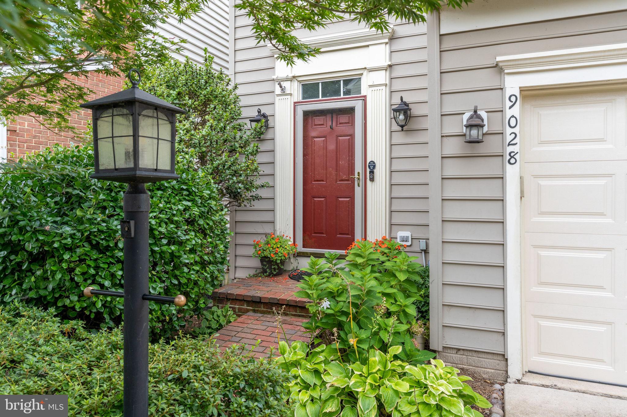 LORTON TOWN CENTER - Residential Lease