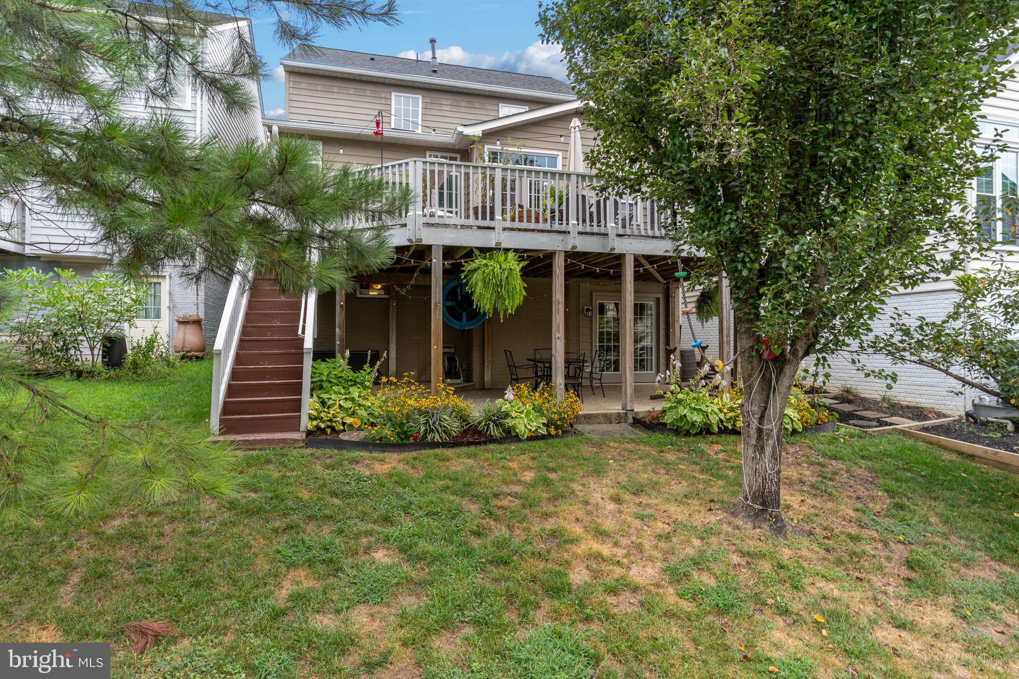 LORTON TOWN CENTER - Residential Lease