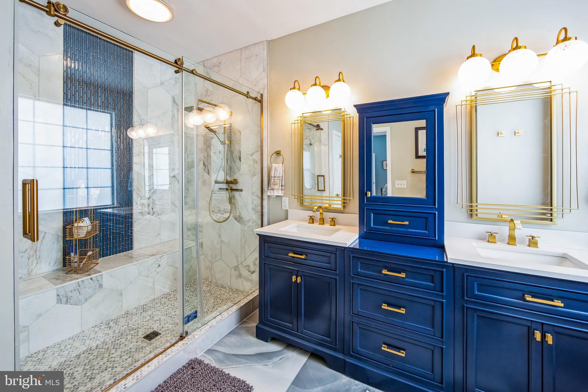 SOMERSET LAKE - Residential