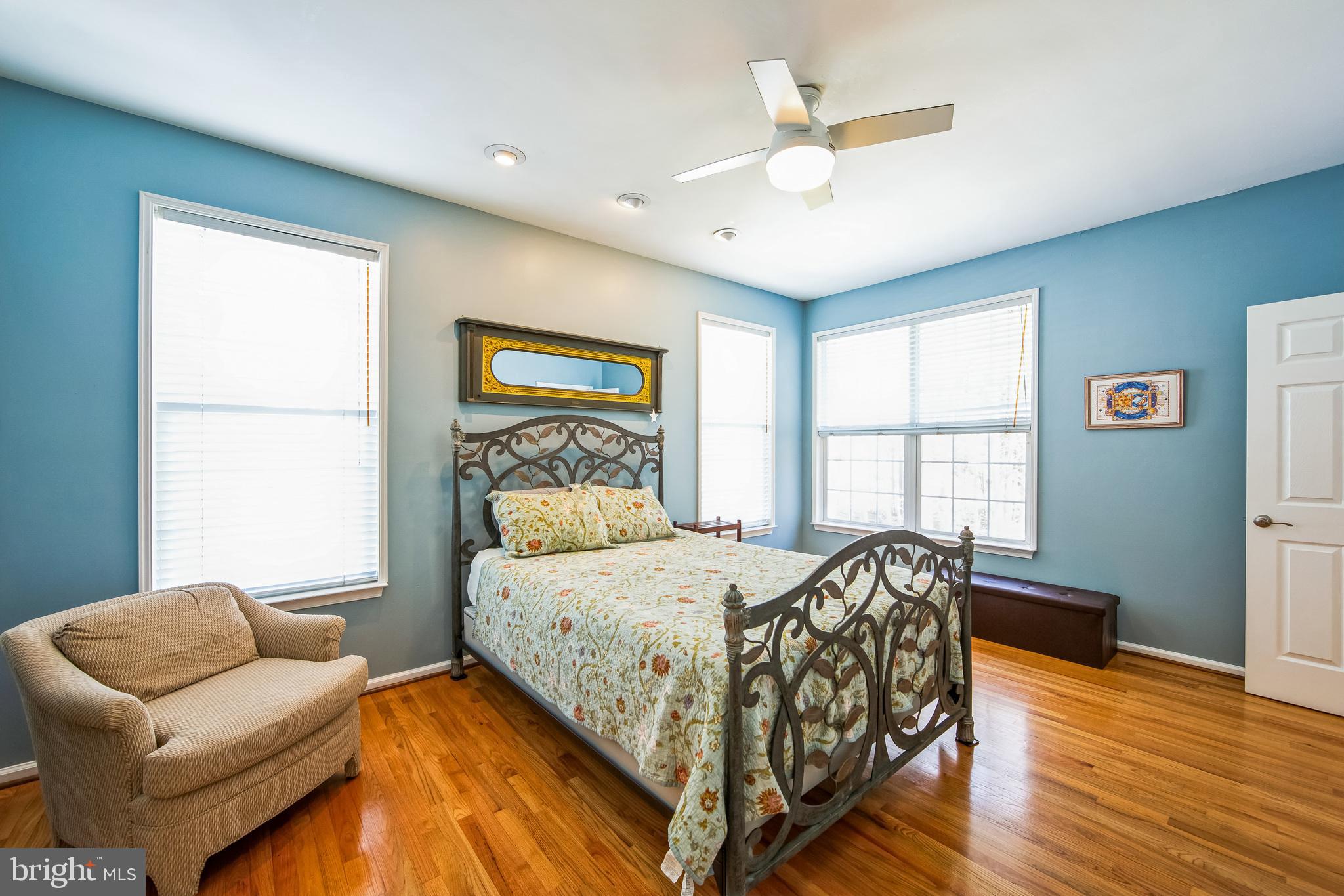 SOMERSET LAKE - Residential