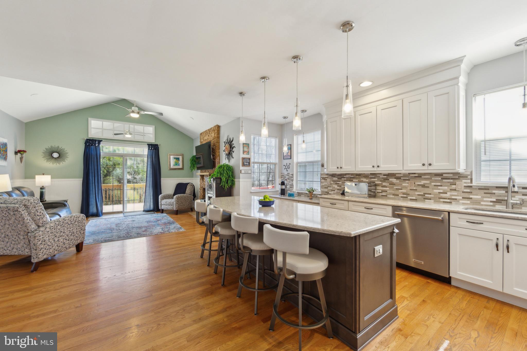 SOMERSET LAKE - Residential