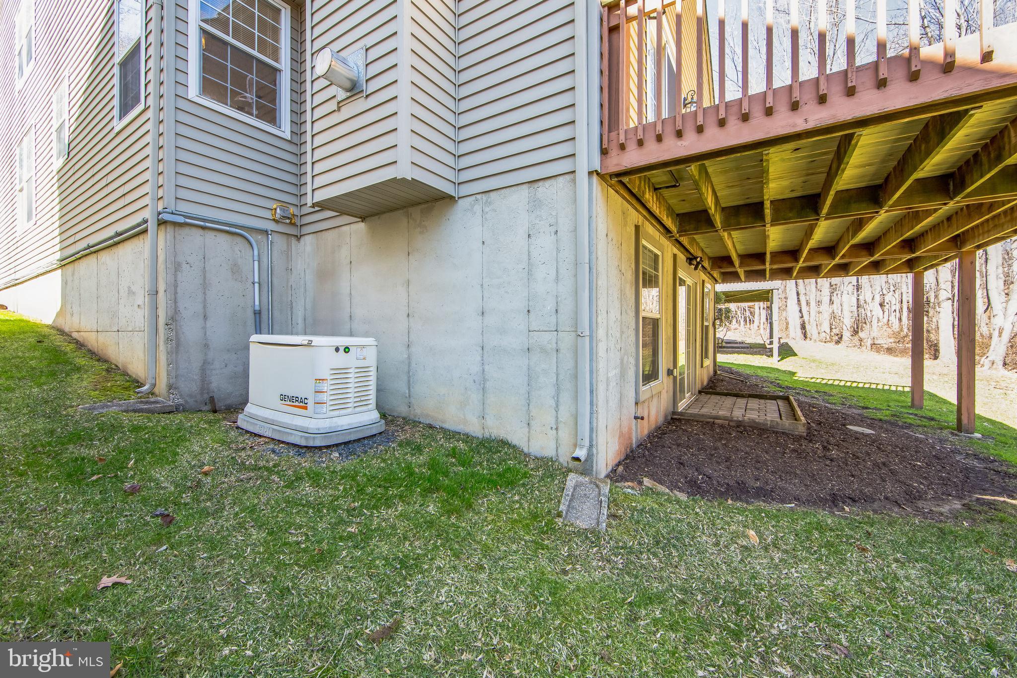 SOMERSET LAKE - Residential