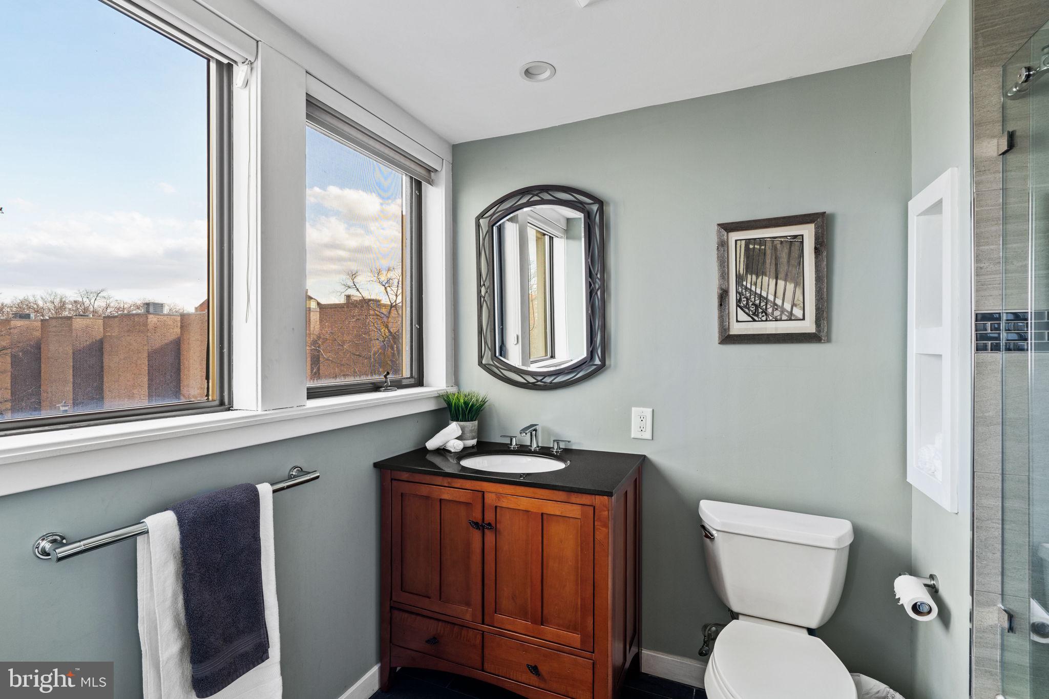 SOCIETY HILL - Residential