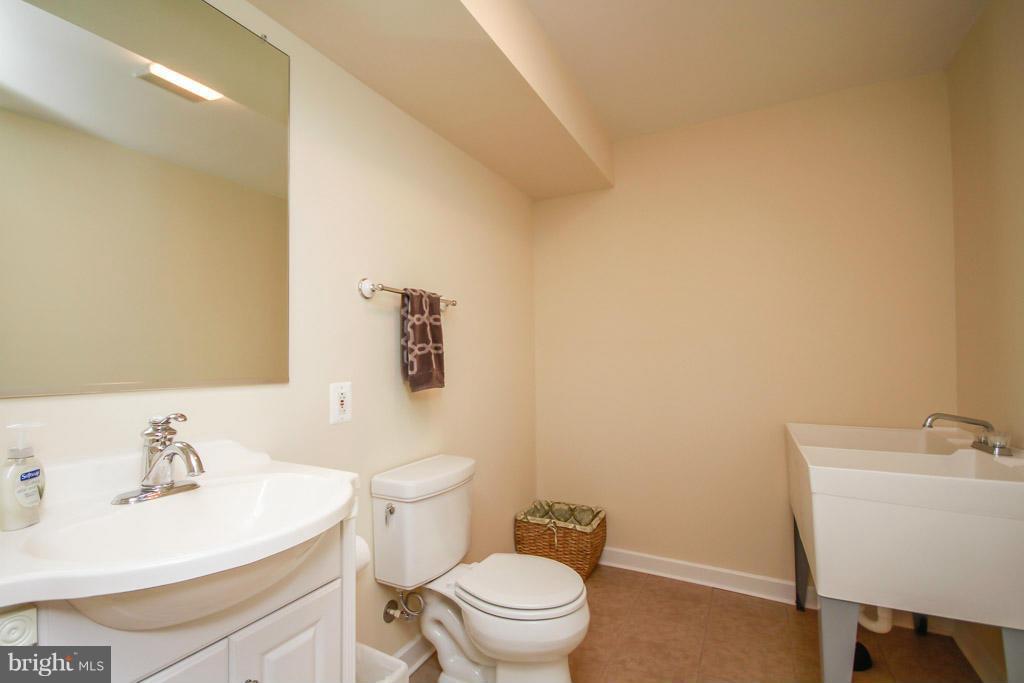 BLUE RIDGE MANOR - Residential