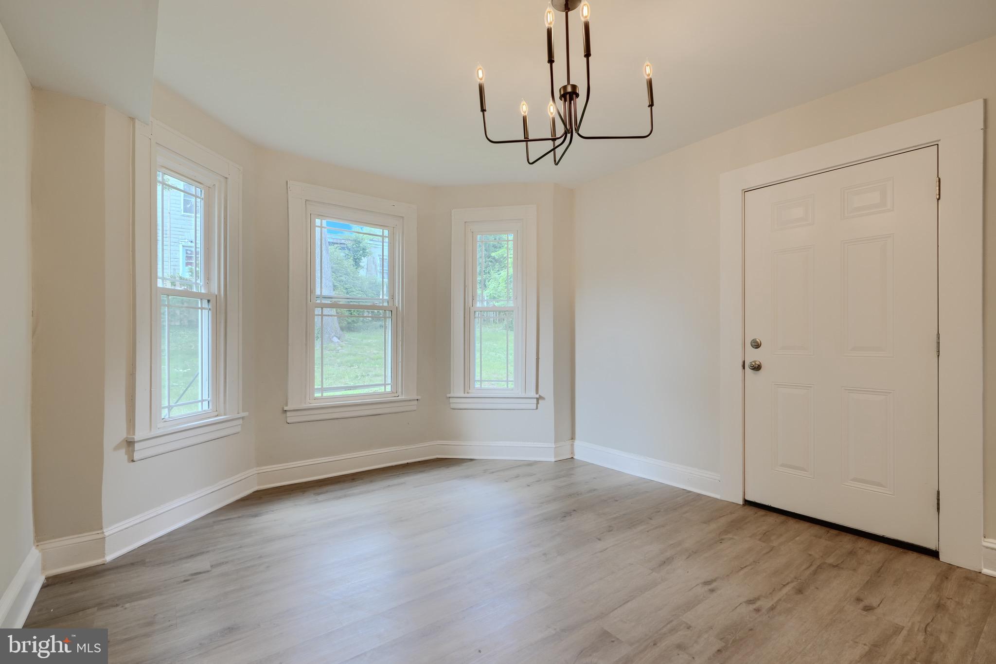 KENILWORTH PARK - Residential Lease