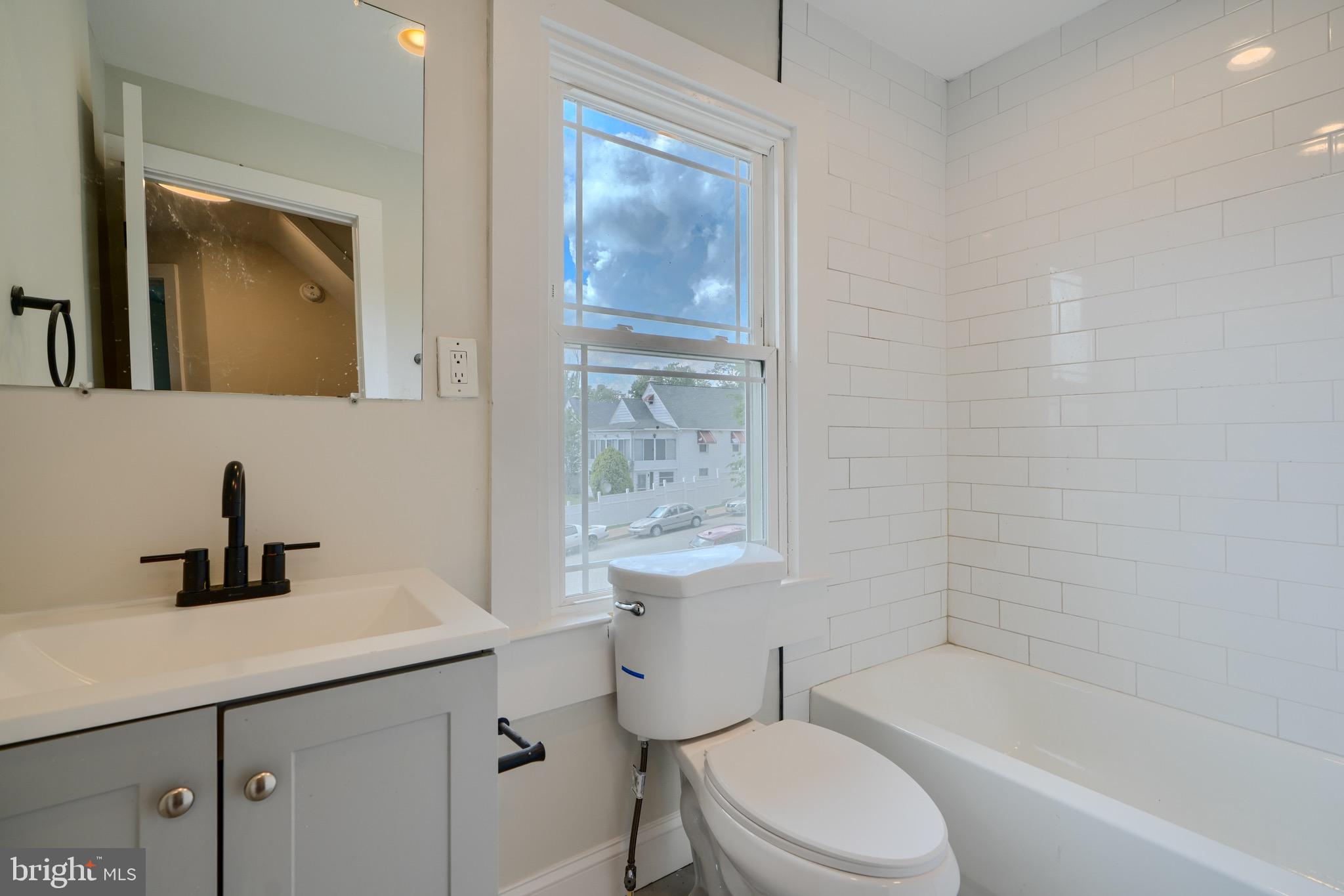 KENILWORTH PARK - Residential Lease