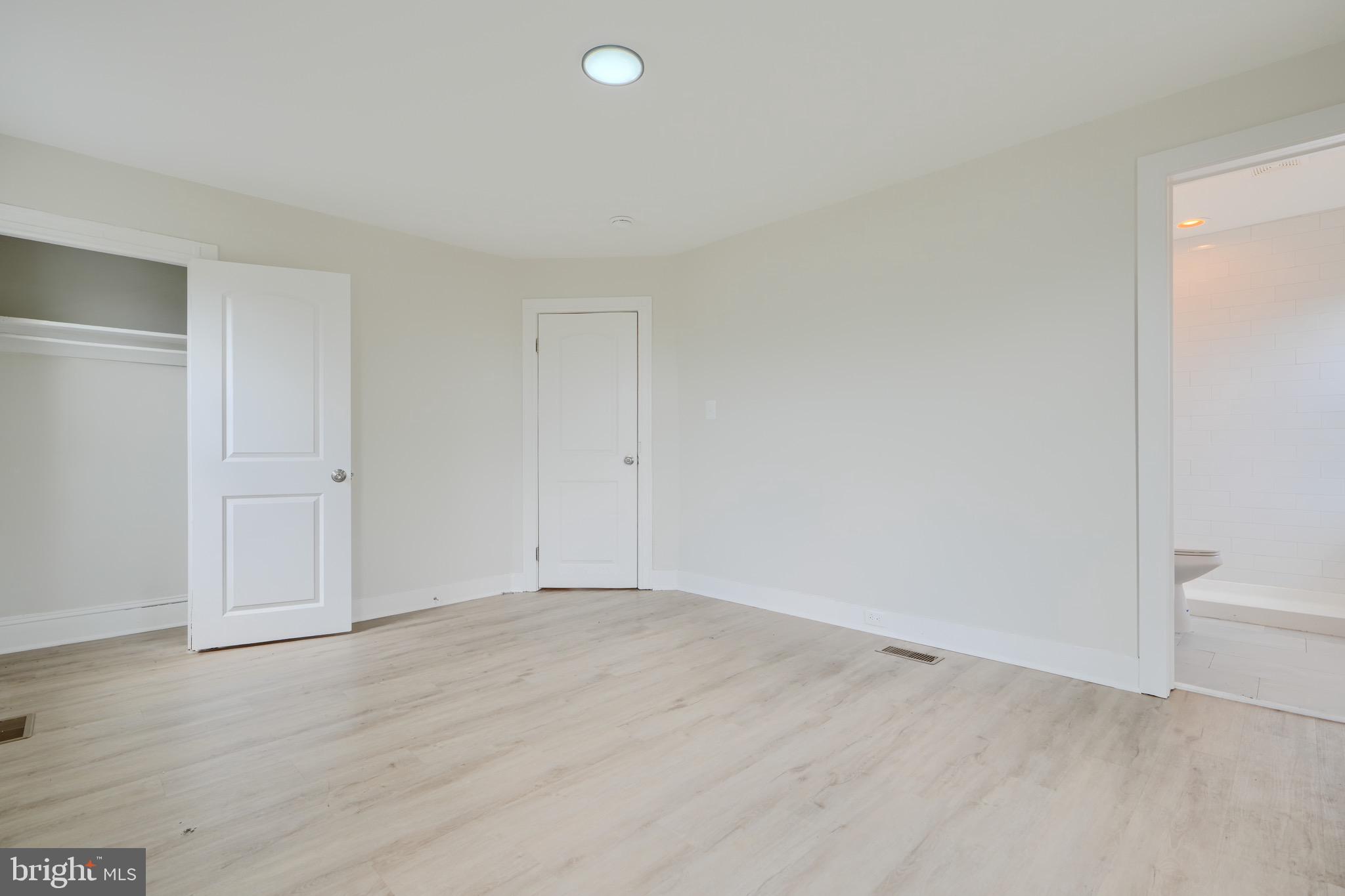 KENILWORTH PARK - Residential Lease