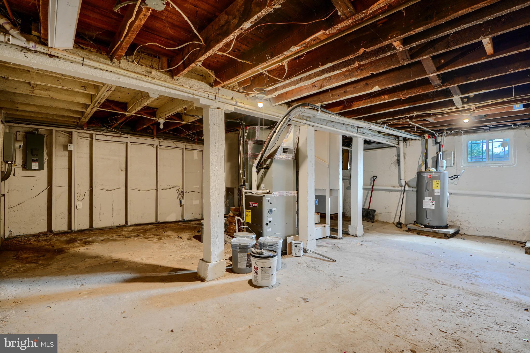 KENILWORTH PARK - Residential Lease