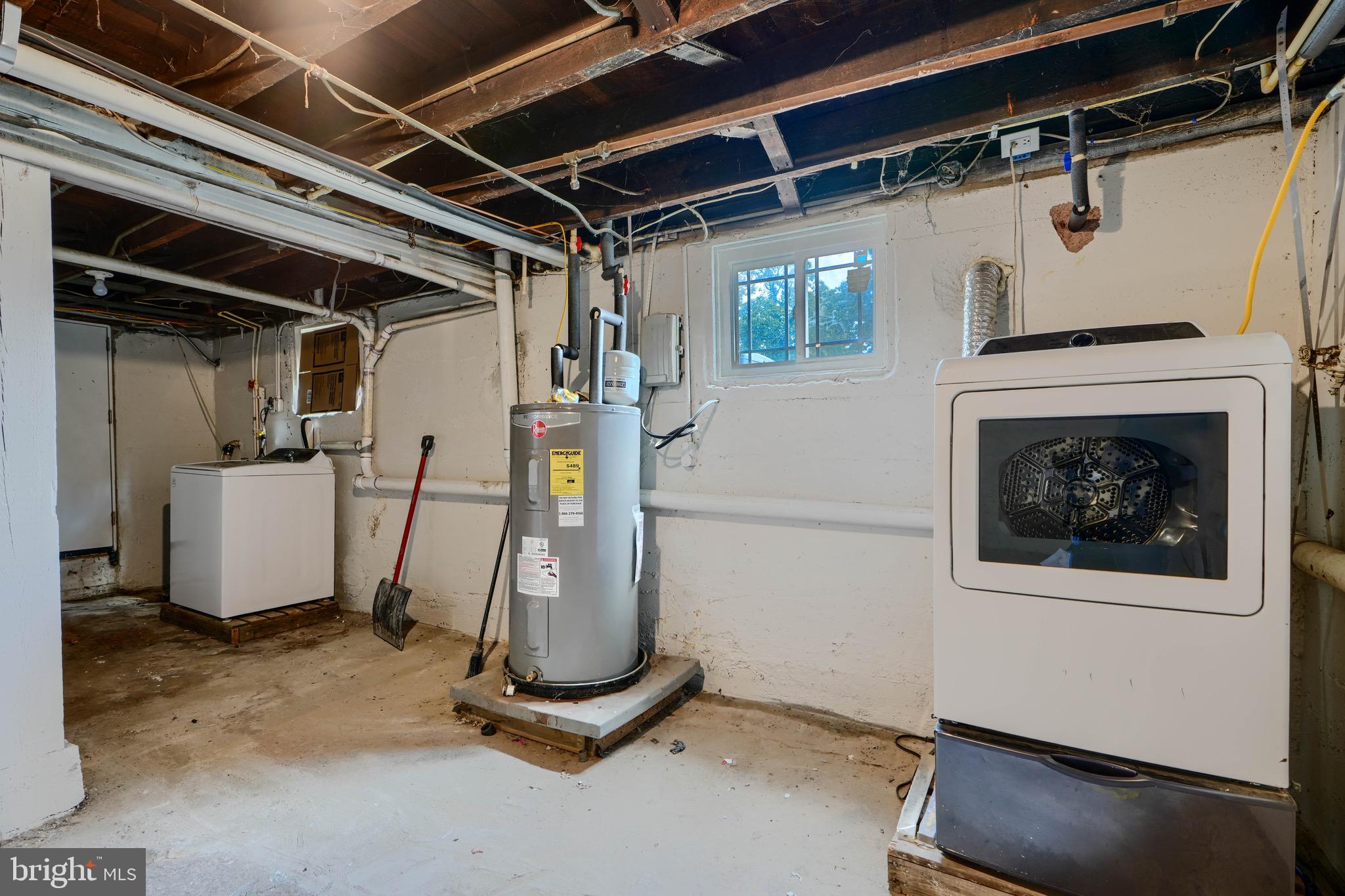 KENILWORTH PARK - Residential Lease