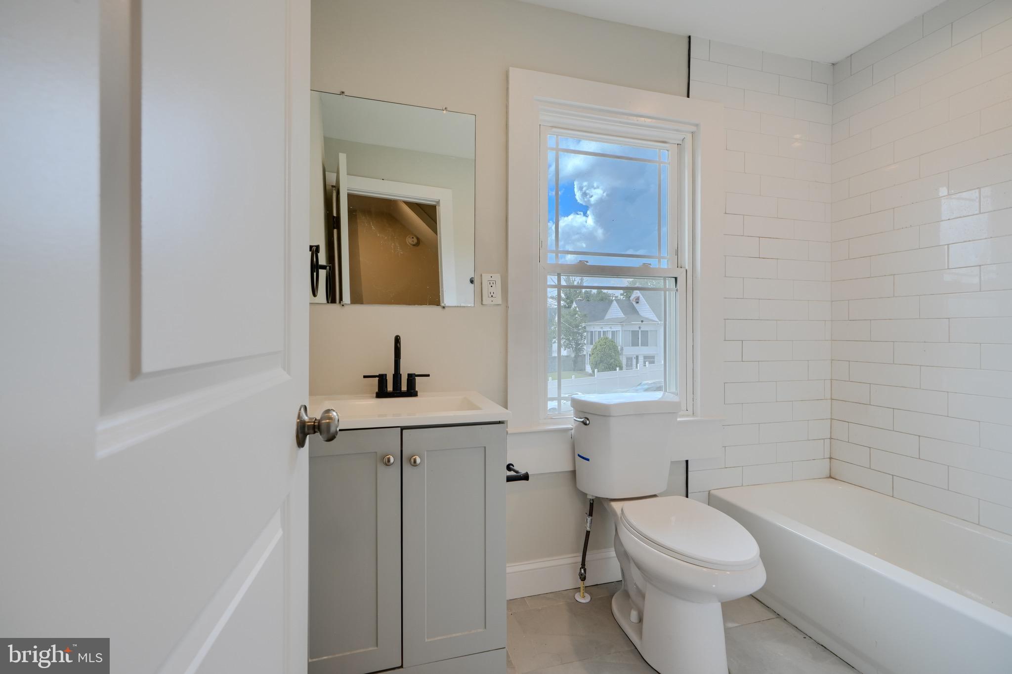 KENILWORTH PARK - Residential Lease