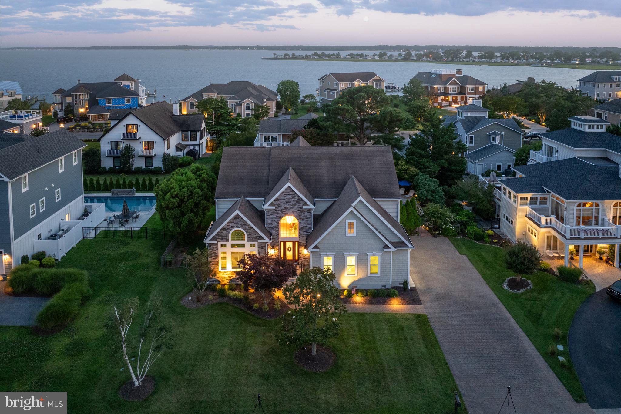 123 WEST SIDE DRIVE