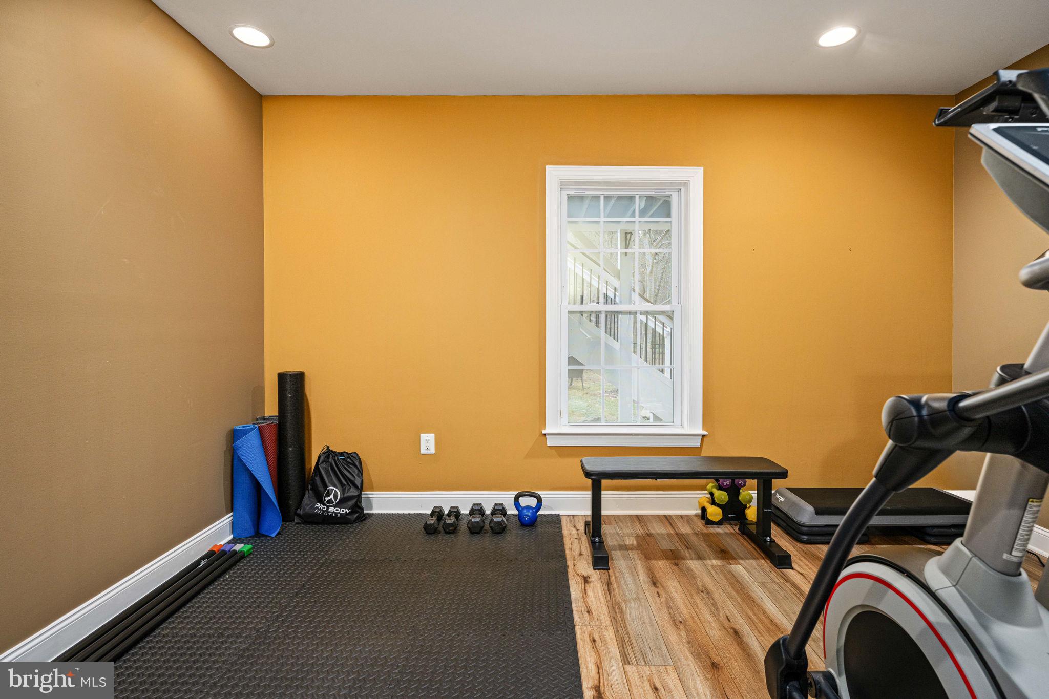 FAWN LAKE - Residential