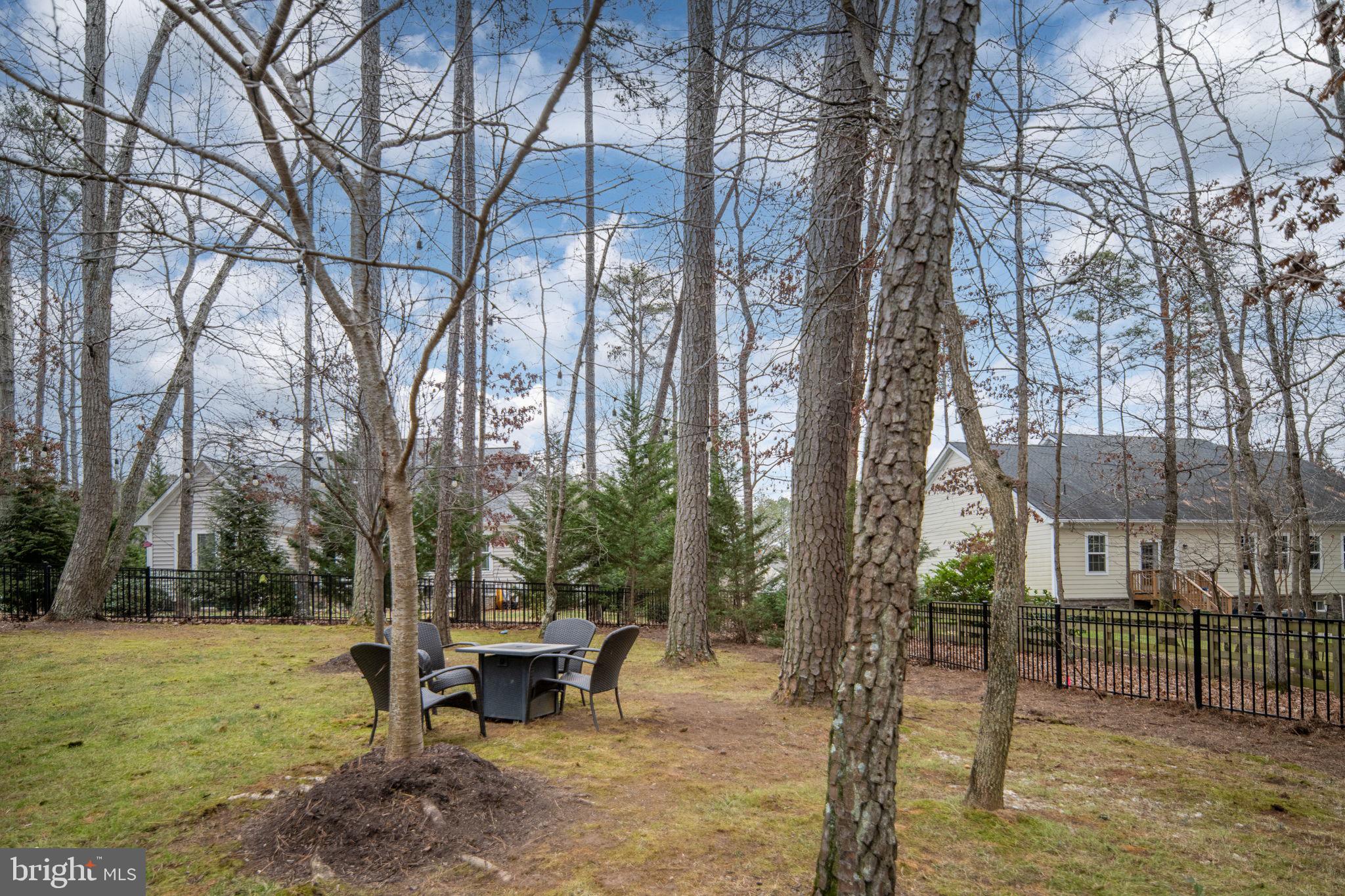 FAWN LAKE - Residential