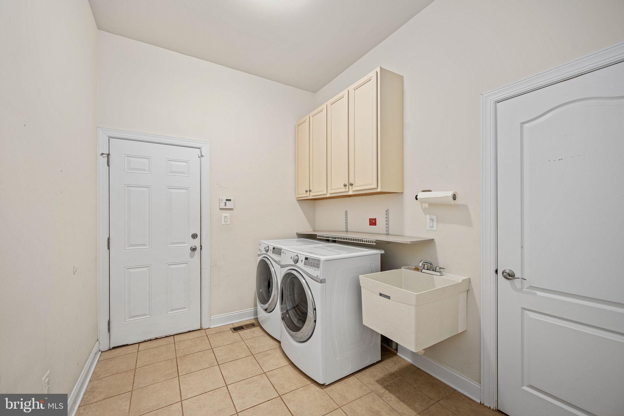 FAWN LAKE - Residential