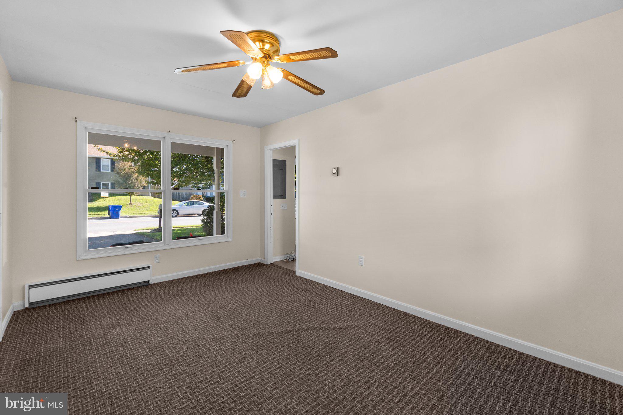 WILLOWCREST - Residential