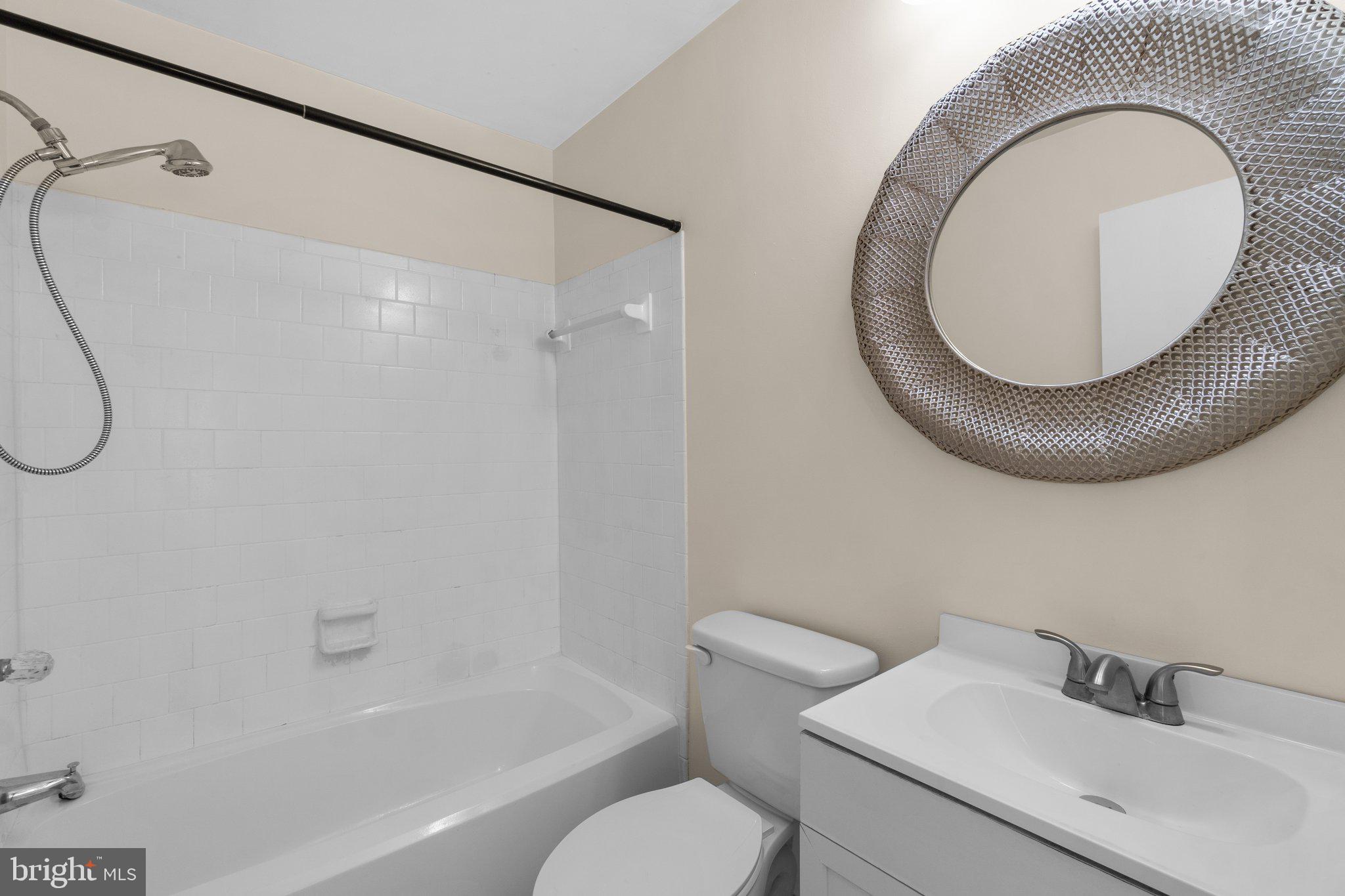 WILLOWCREST - Residential