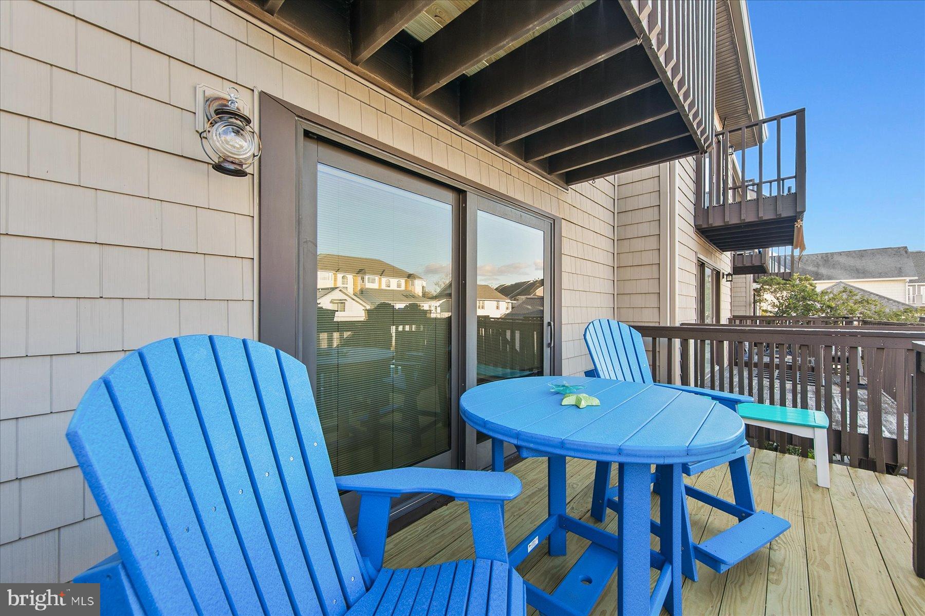 MALLARD ISLAND - Residential