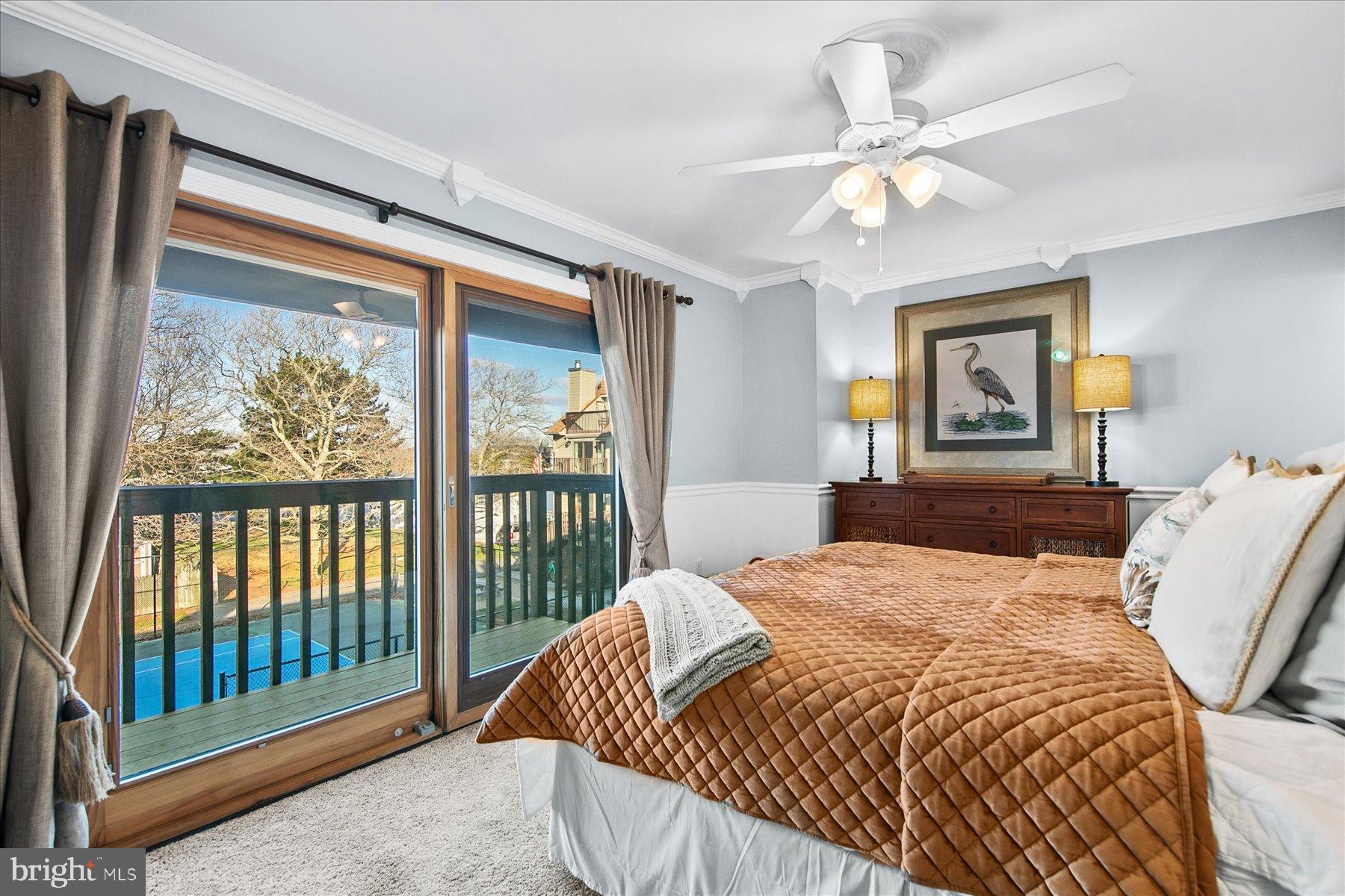 MALLARD ISLAND - Residential