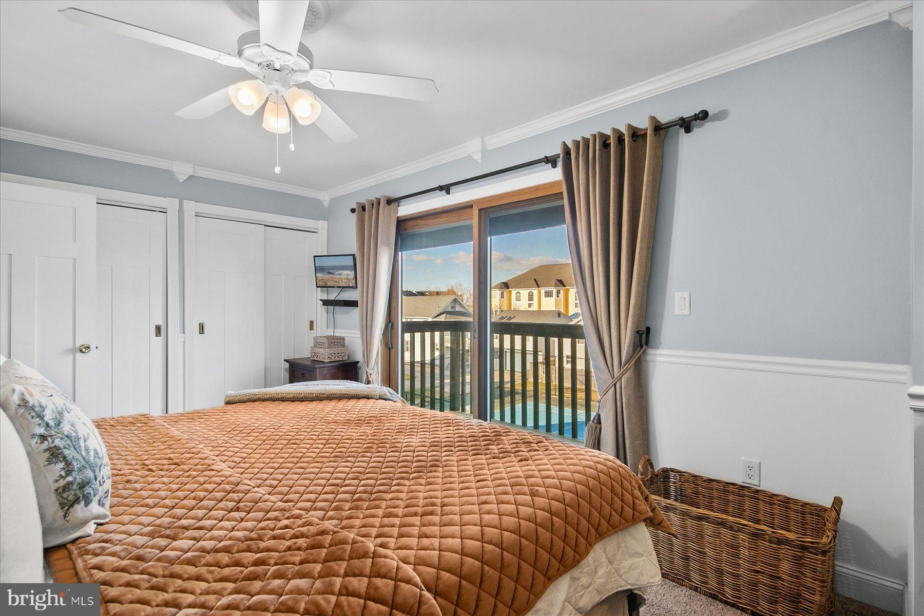 MALLARD ISLAND - Residential