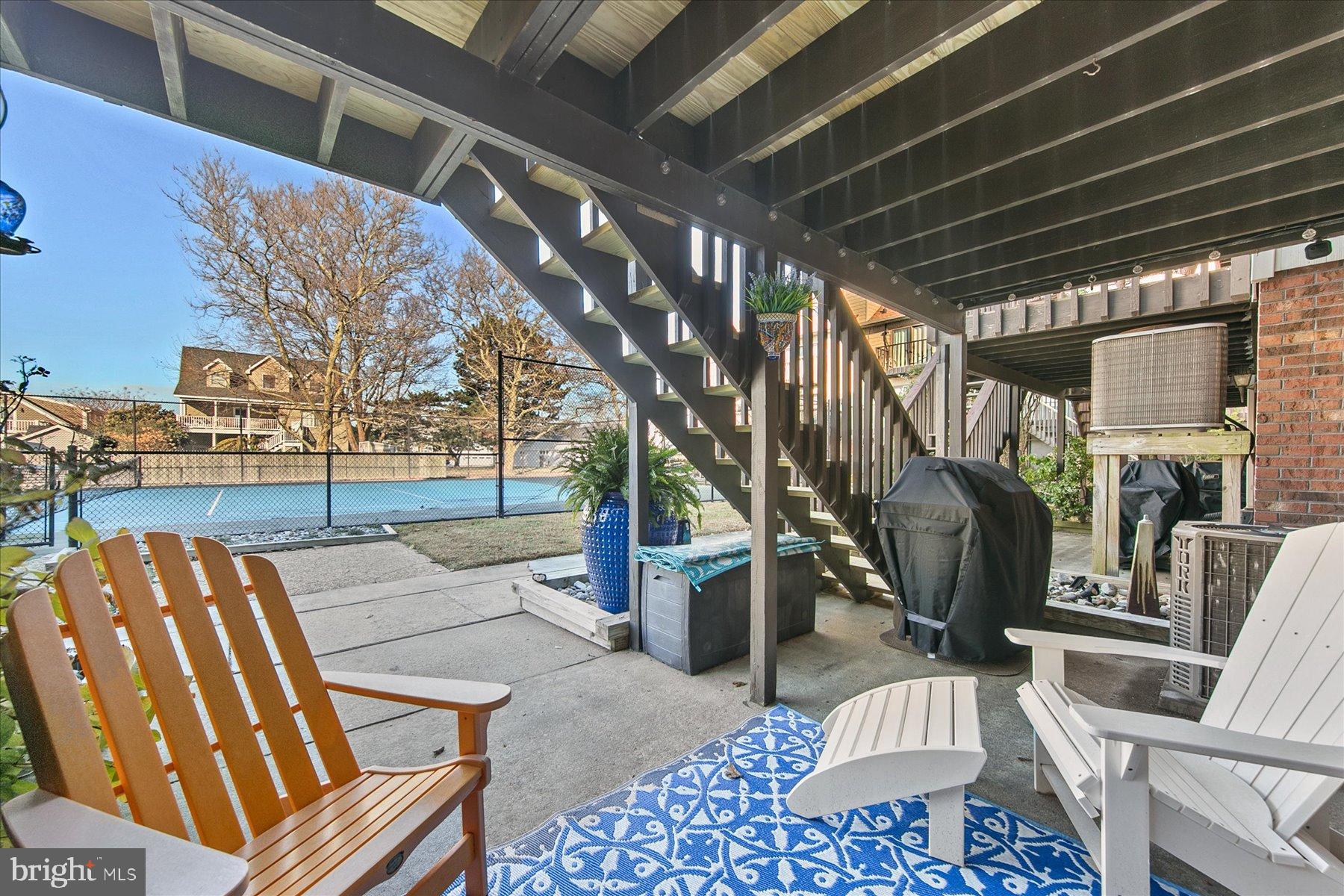 MALLARD ISLAND - Residential