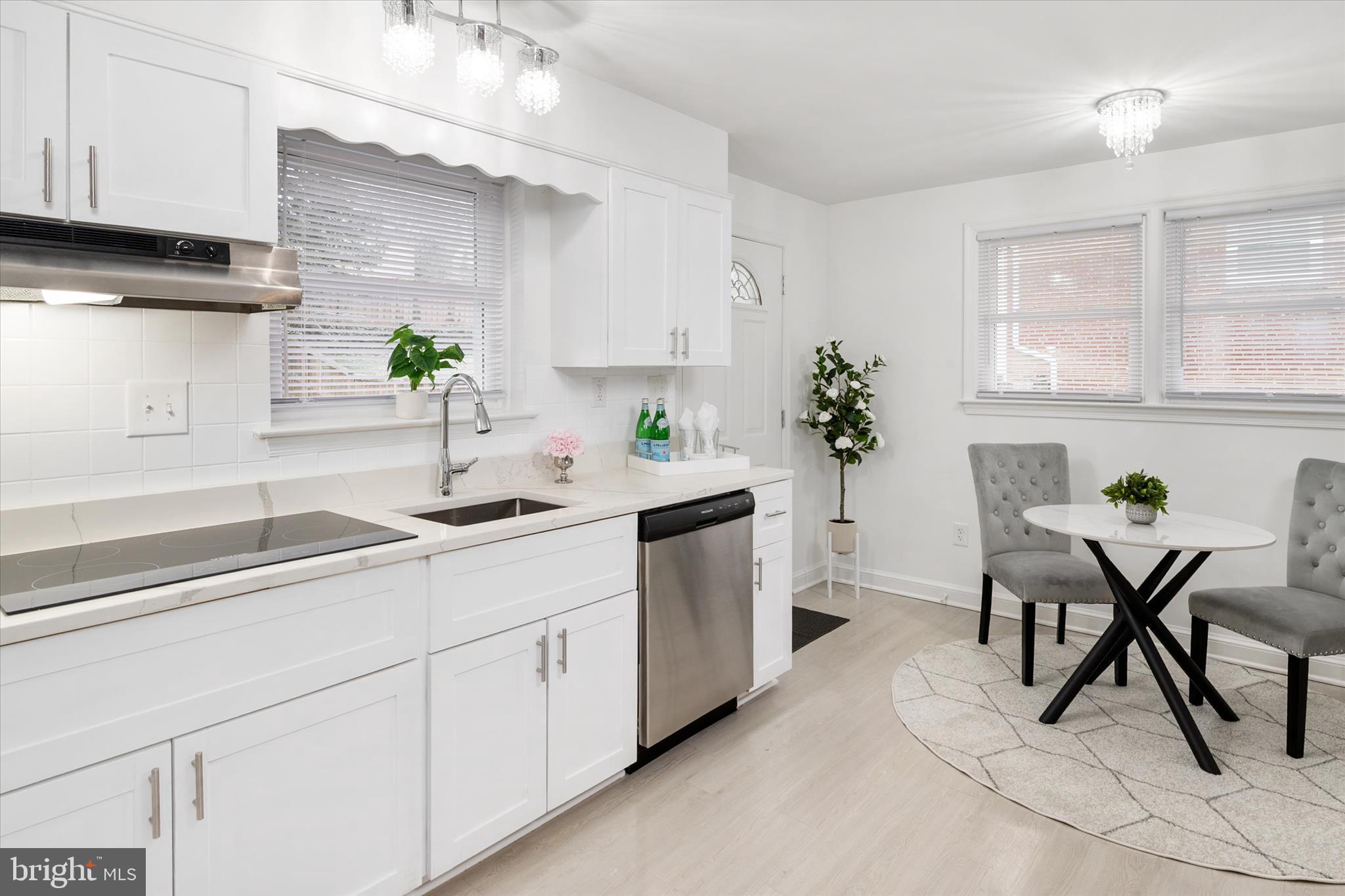 BURNT MILLS MANOR - Residential