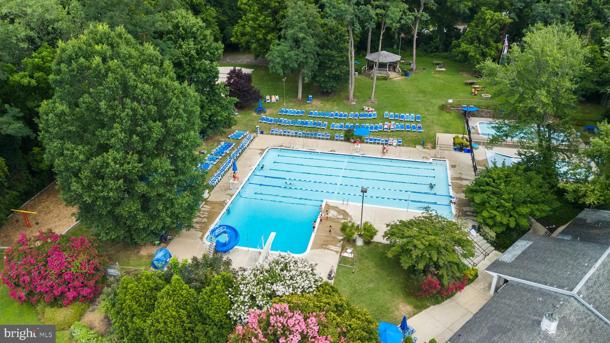 BURNT MILLS MANOR - Residential