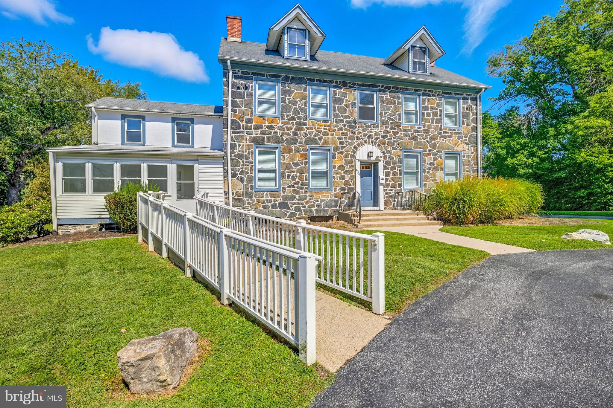 NAMAANS CREEK - Residential