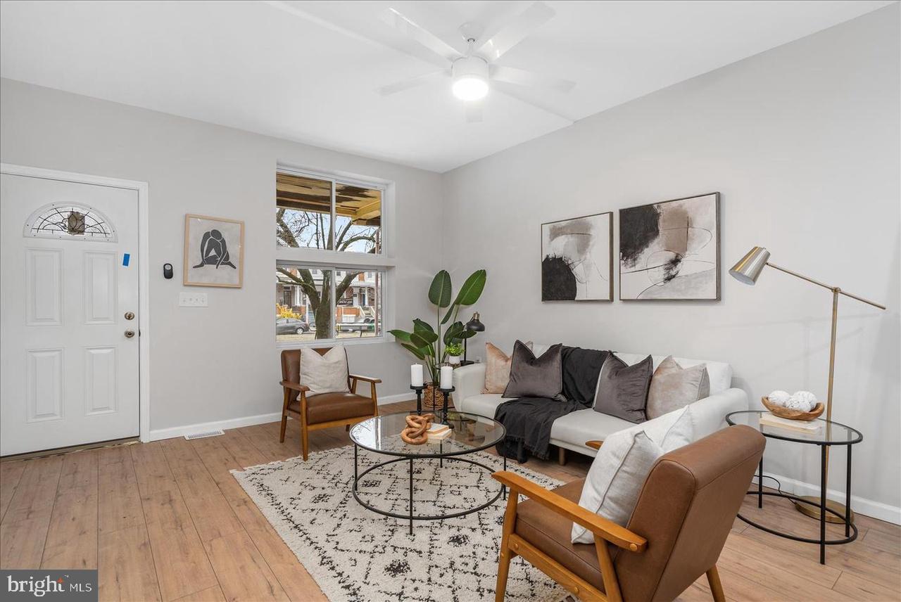 COLD SPRING NEWTOWN - Residential
