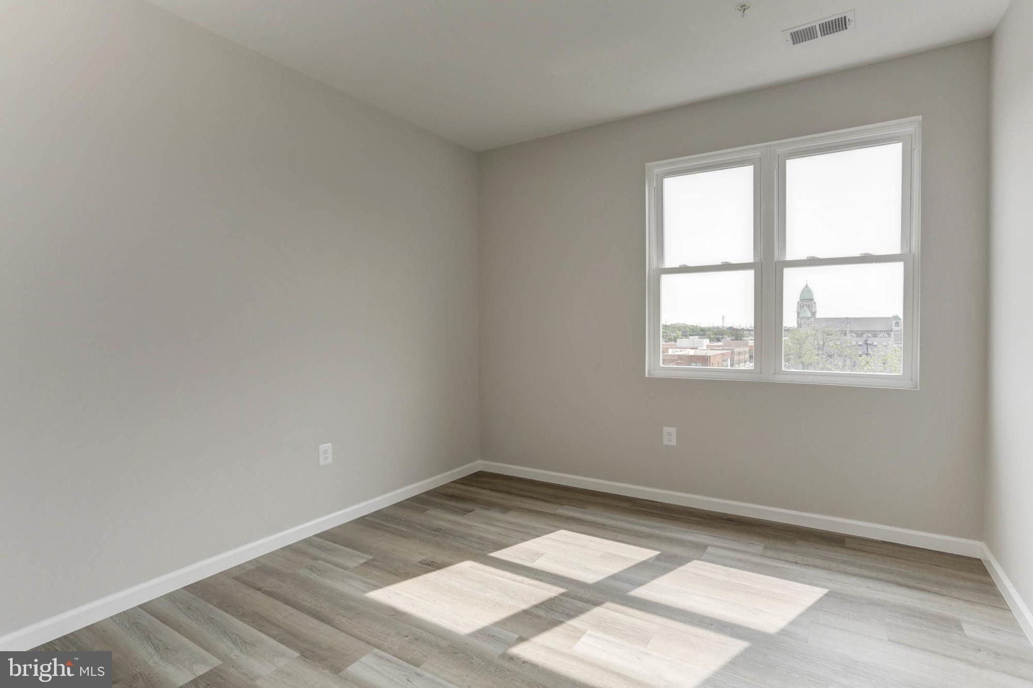 JOHNS HOPKINS - Residential Lease