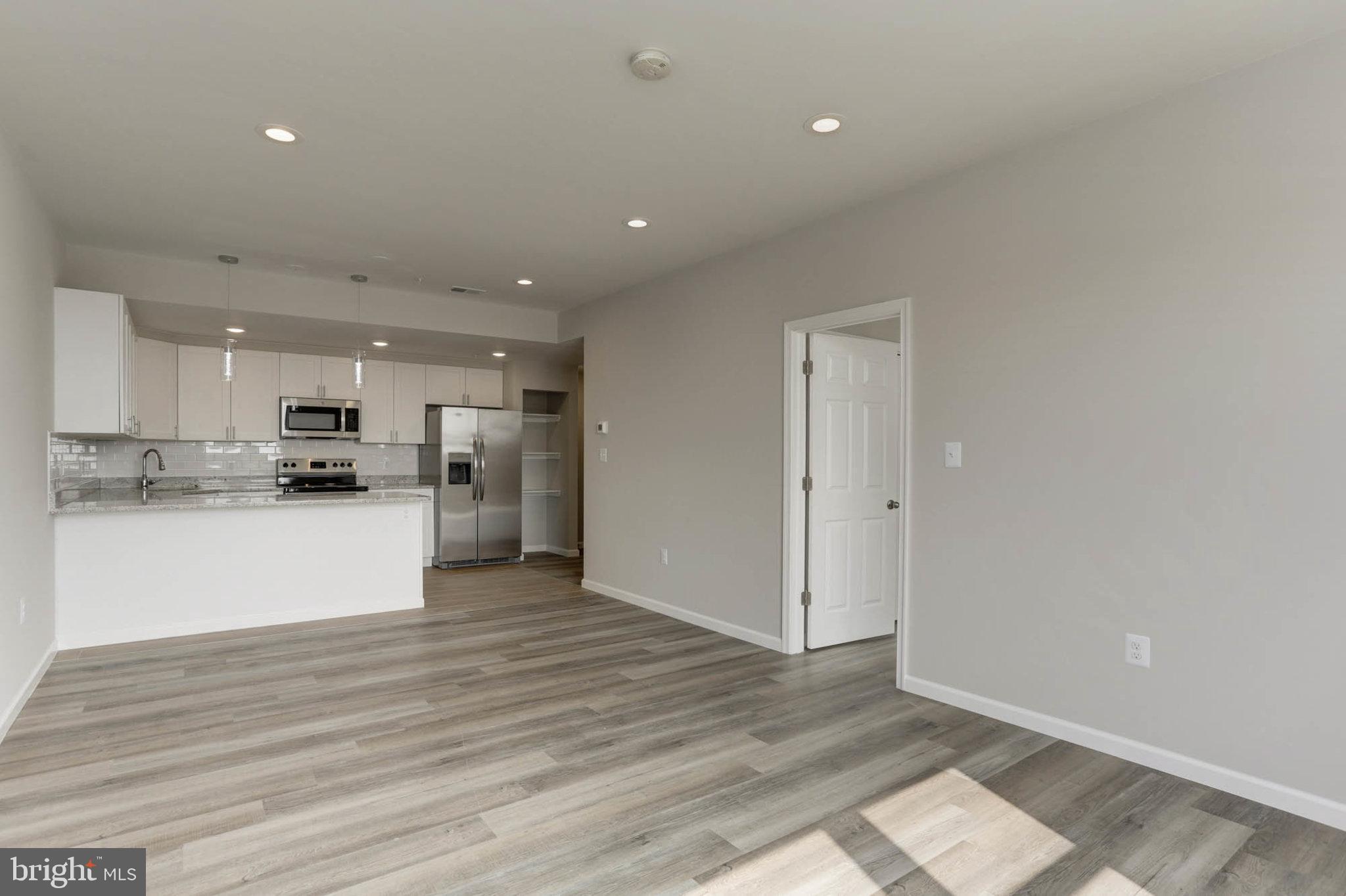 JOHNS HOPKINS - Residential Lease