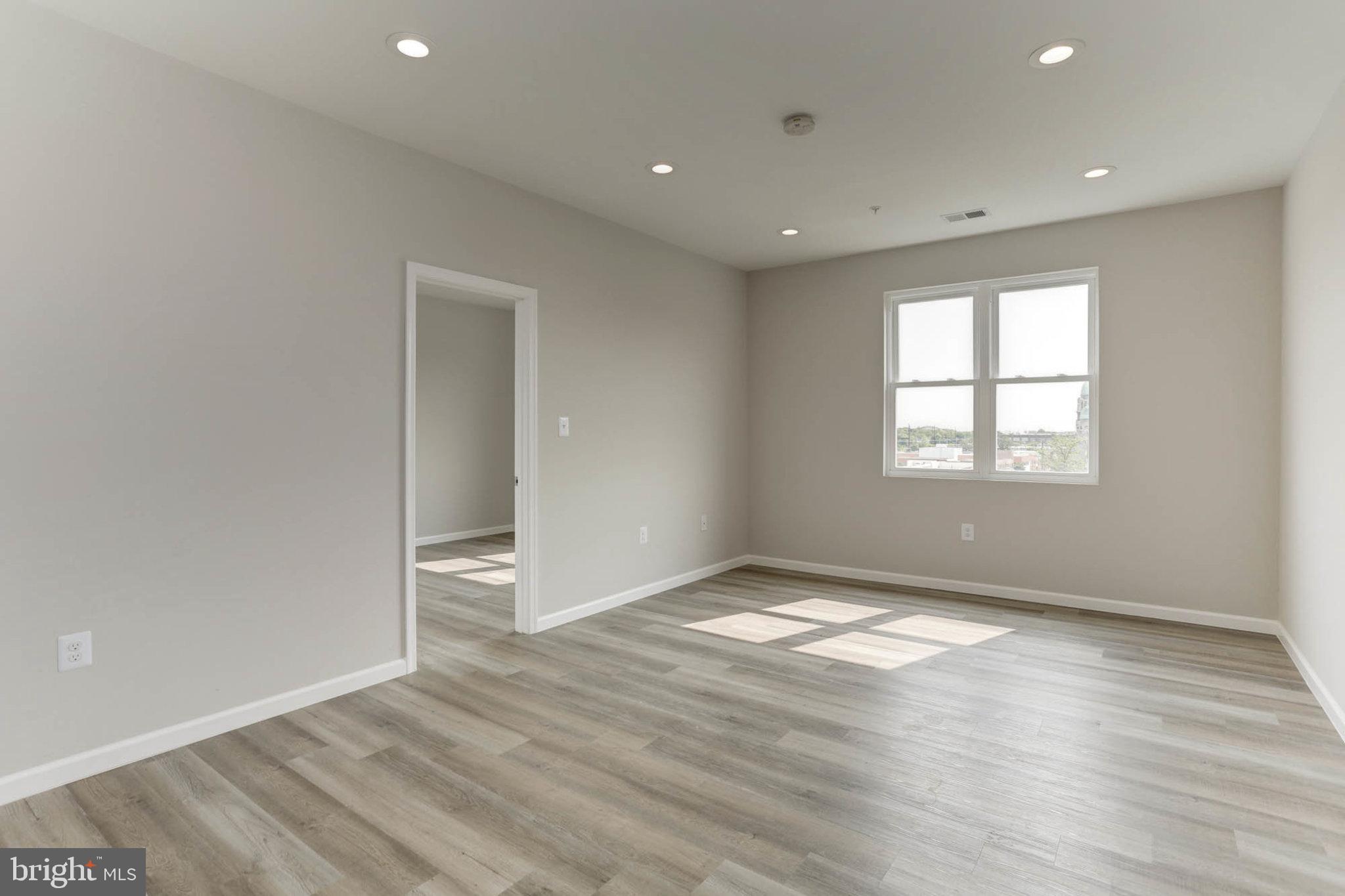 JOHNS HOPKINS - Residential Lease