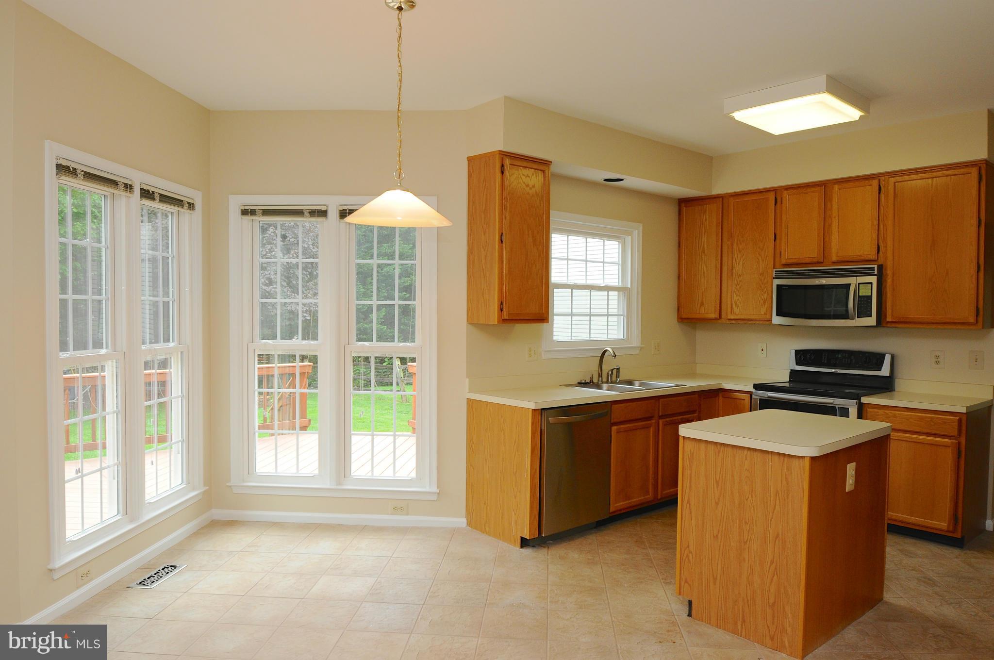 POTOMAC LAKES - Residential