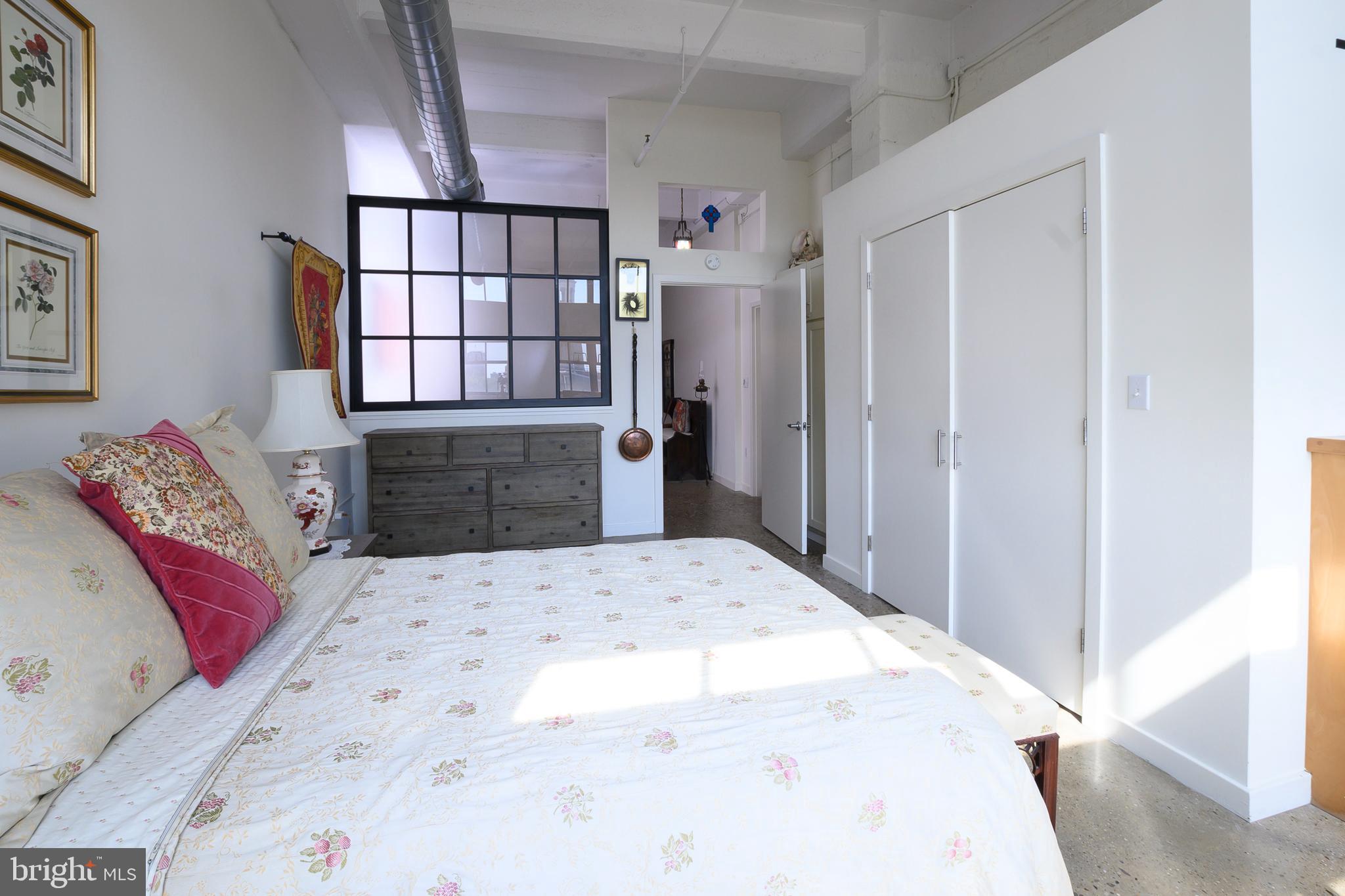OLD CITY - Residential