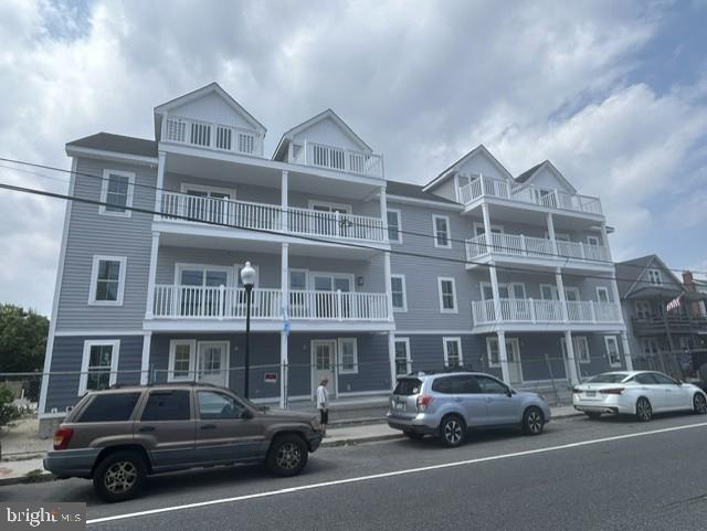 909 N BALTIMORE AVENUE 3