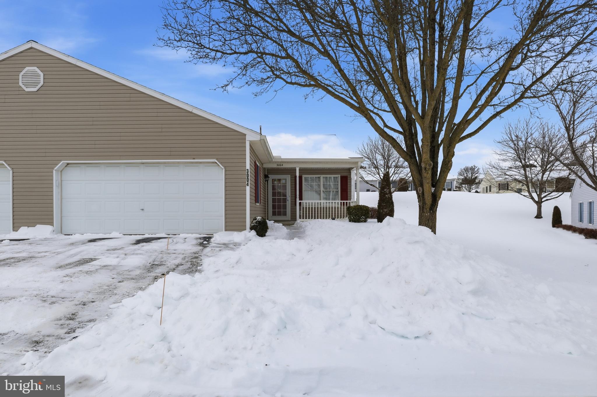 3004 LAKEFIELD ROAD 3004