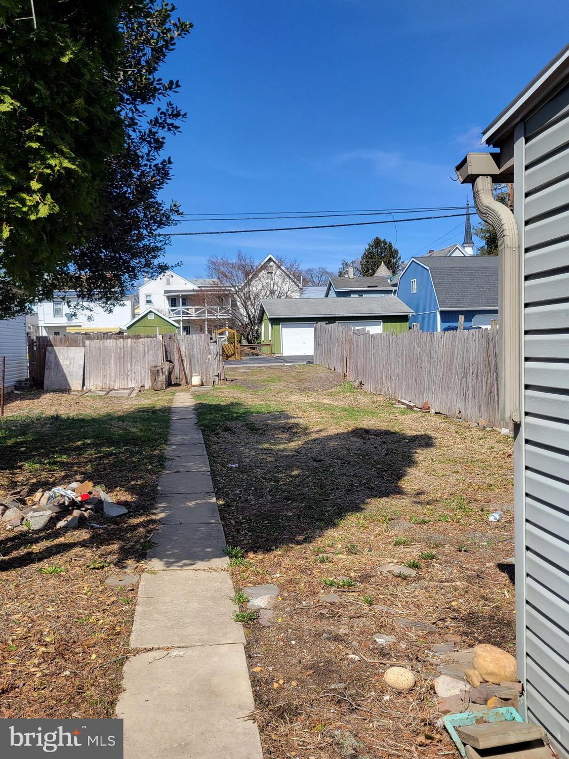 MILLERSBURG BOROUGH - Residential