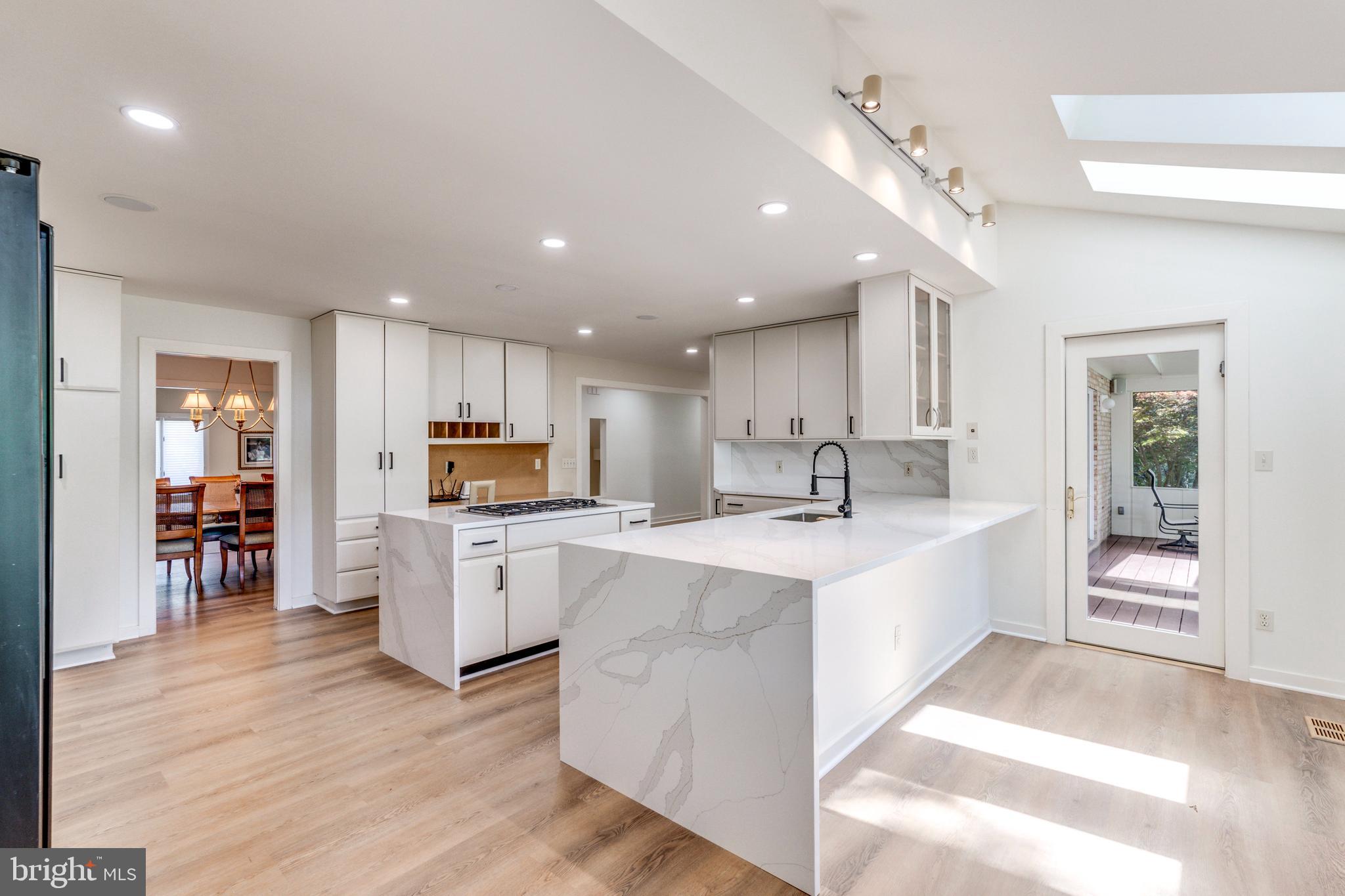 GLEN MILL VILLAGE - Residential