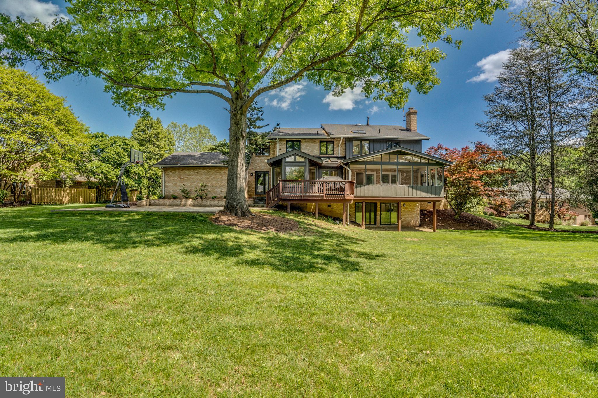 GLEN MILL VILLAGE - Residential