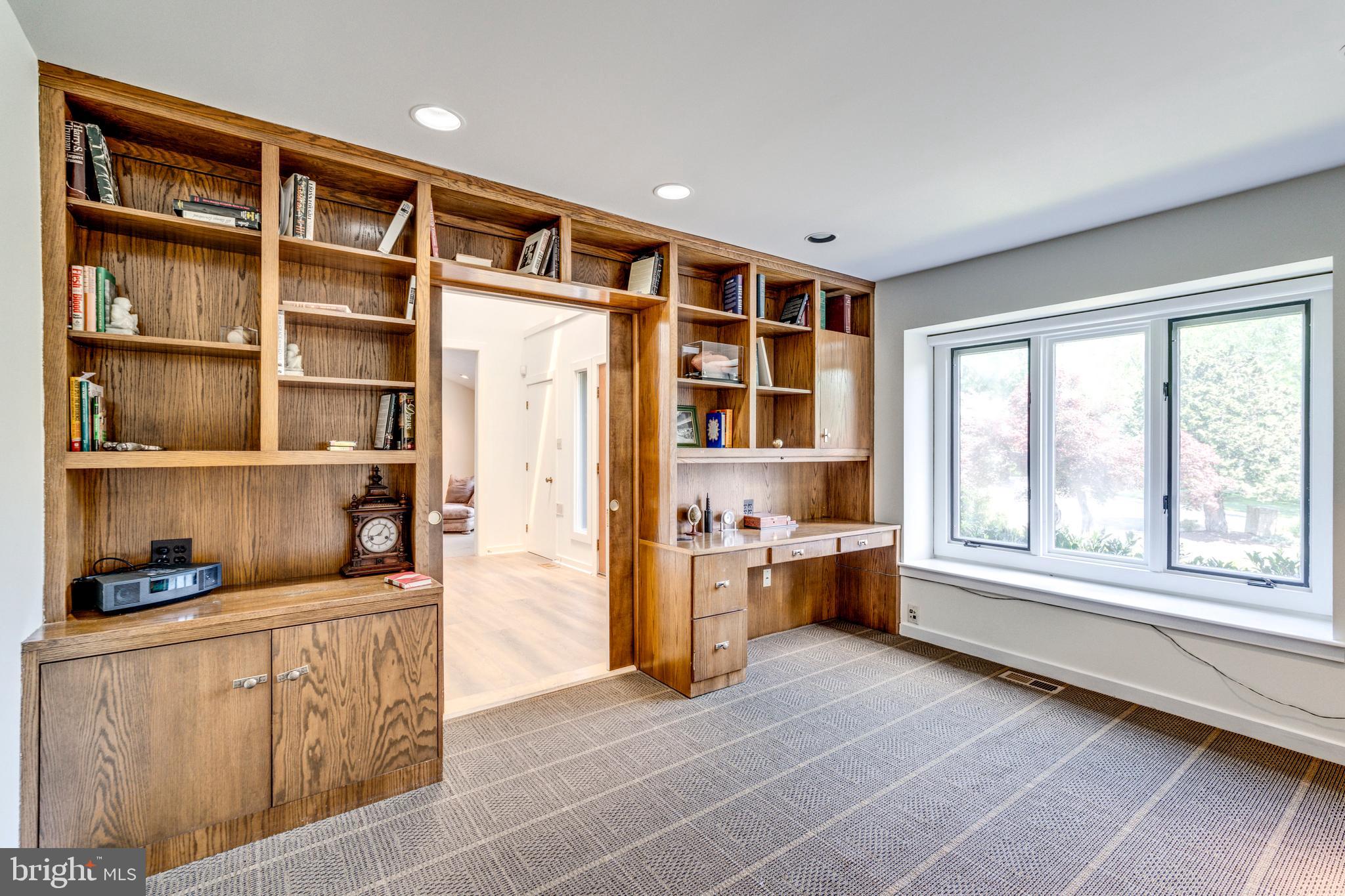 GLEN MILL VILLAGE - Residential