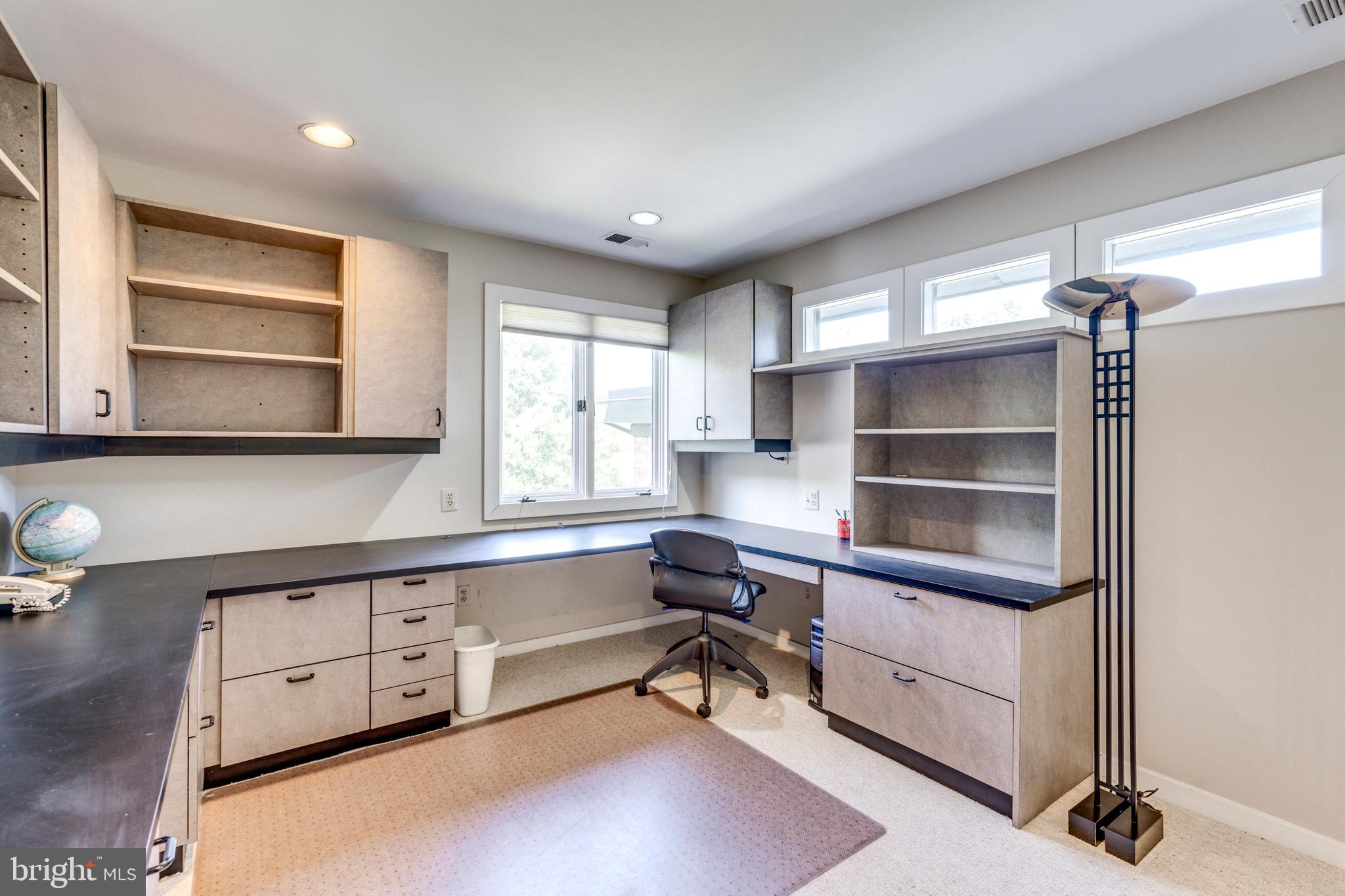 GLEN MILL VILLAGE - Residential