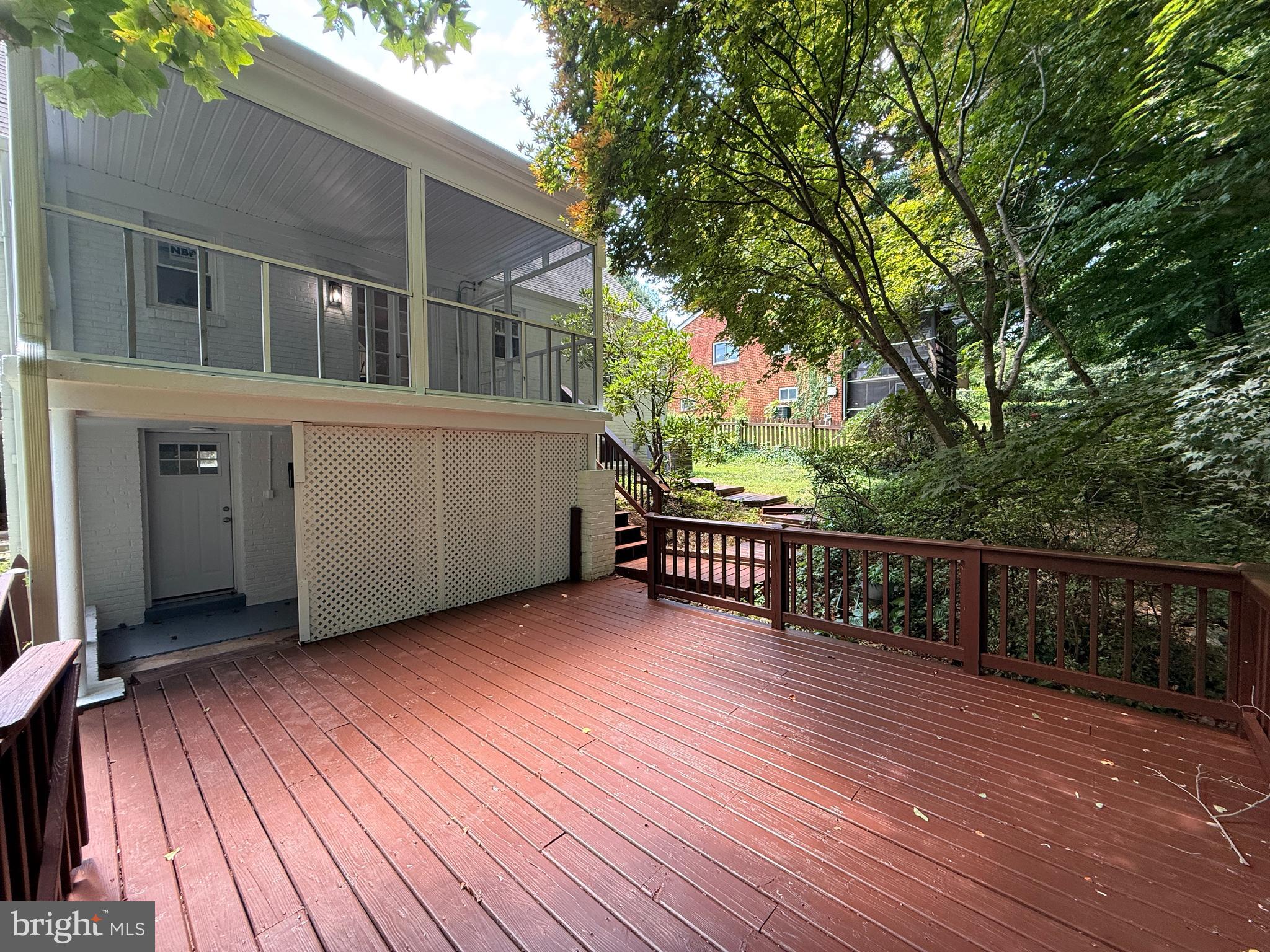 6506 OAKWOOD DRIVE