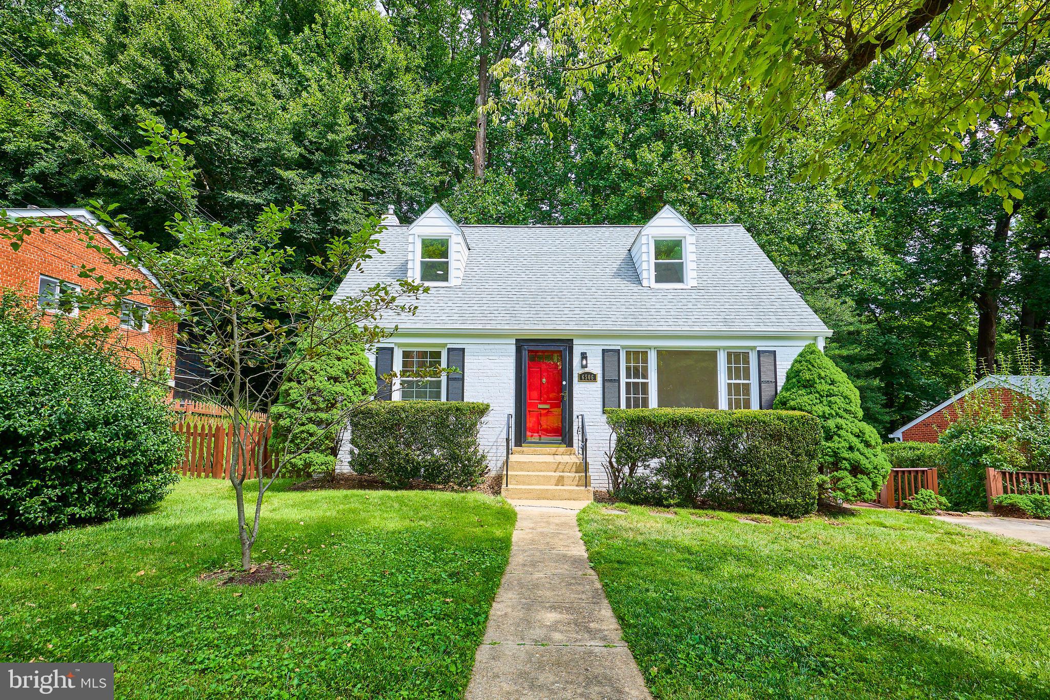 6506 OAKWOOD DRIVE