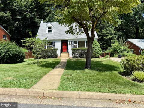 Photo of 6506 Oakwood Drive, FALLS CHURCH, VA 22041 (MLS # VAFX2329030)