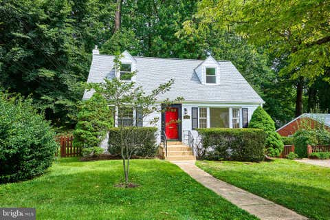 Photo of 6506 Oakwood Drive, FALLS CHURCH, VA 22041 (MLS # VAFX2329030)