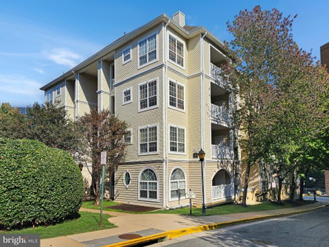 Photo of 4551 Strutfield Lane #4209, ALEXANDRIA, VA 22311 (MLS # VAAX2067572)