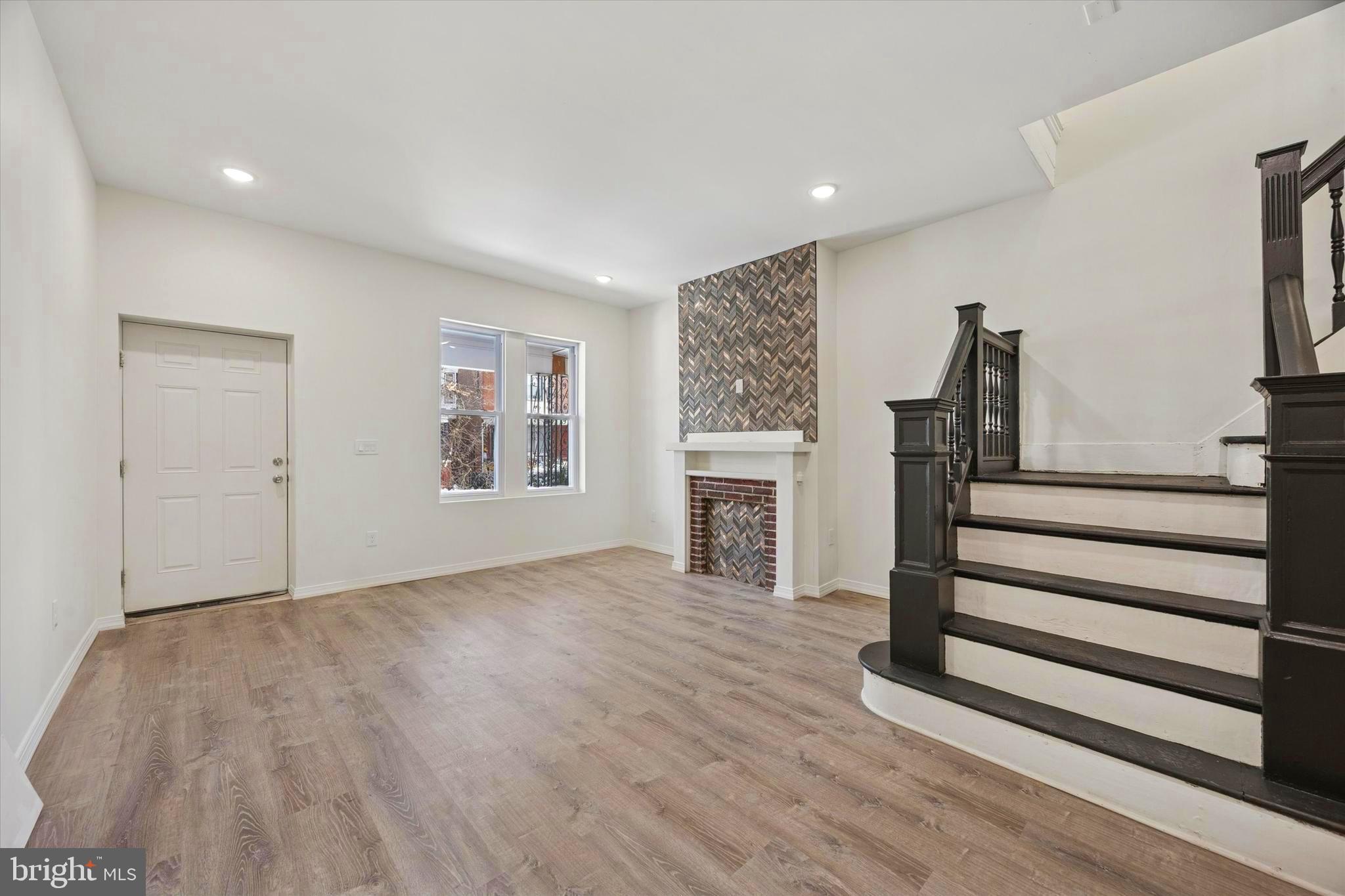 CARROLL PARK - Residential