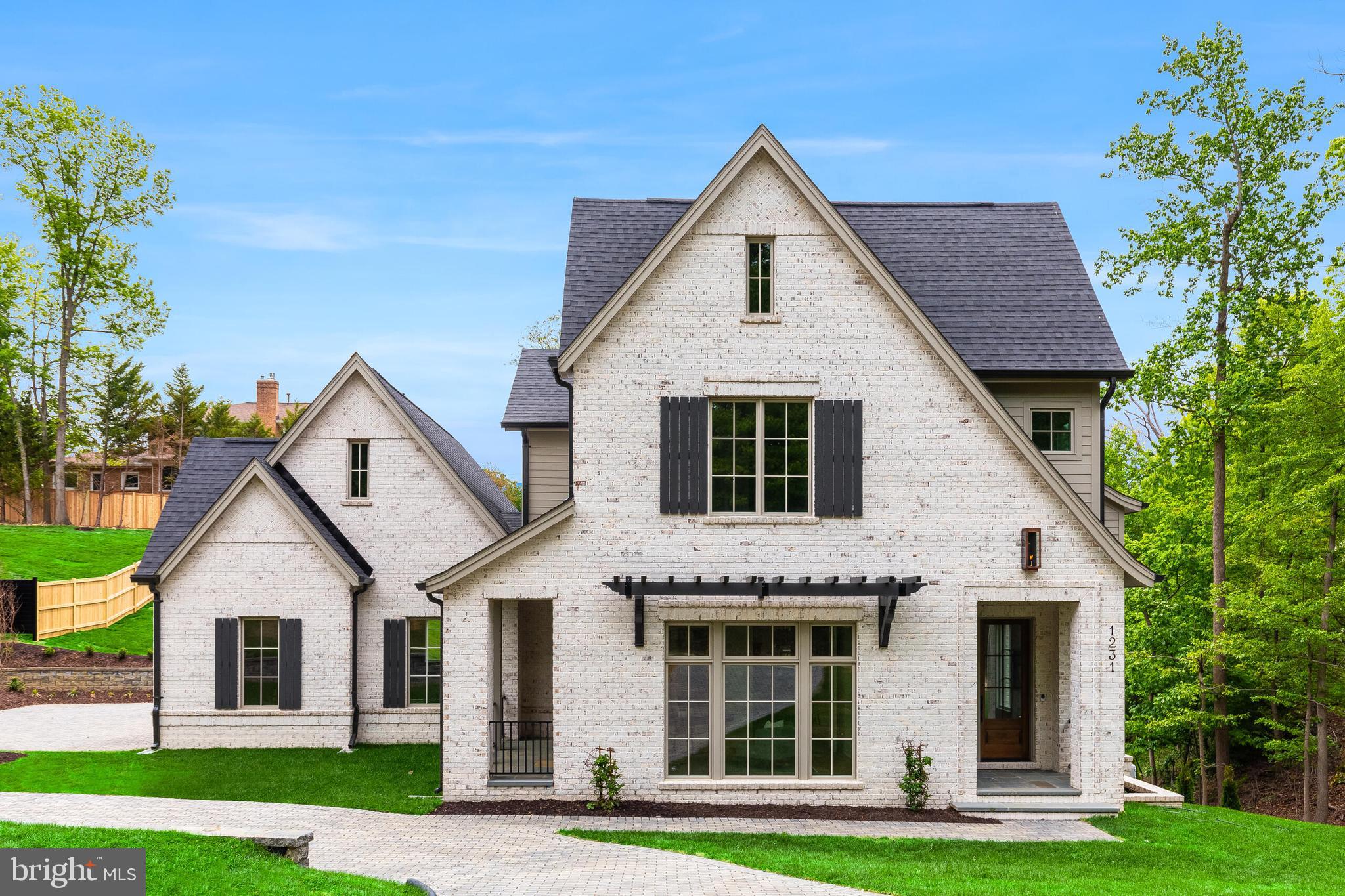 SEMINARY HILL - Residential