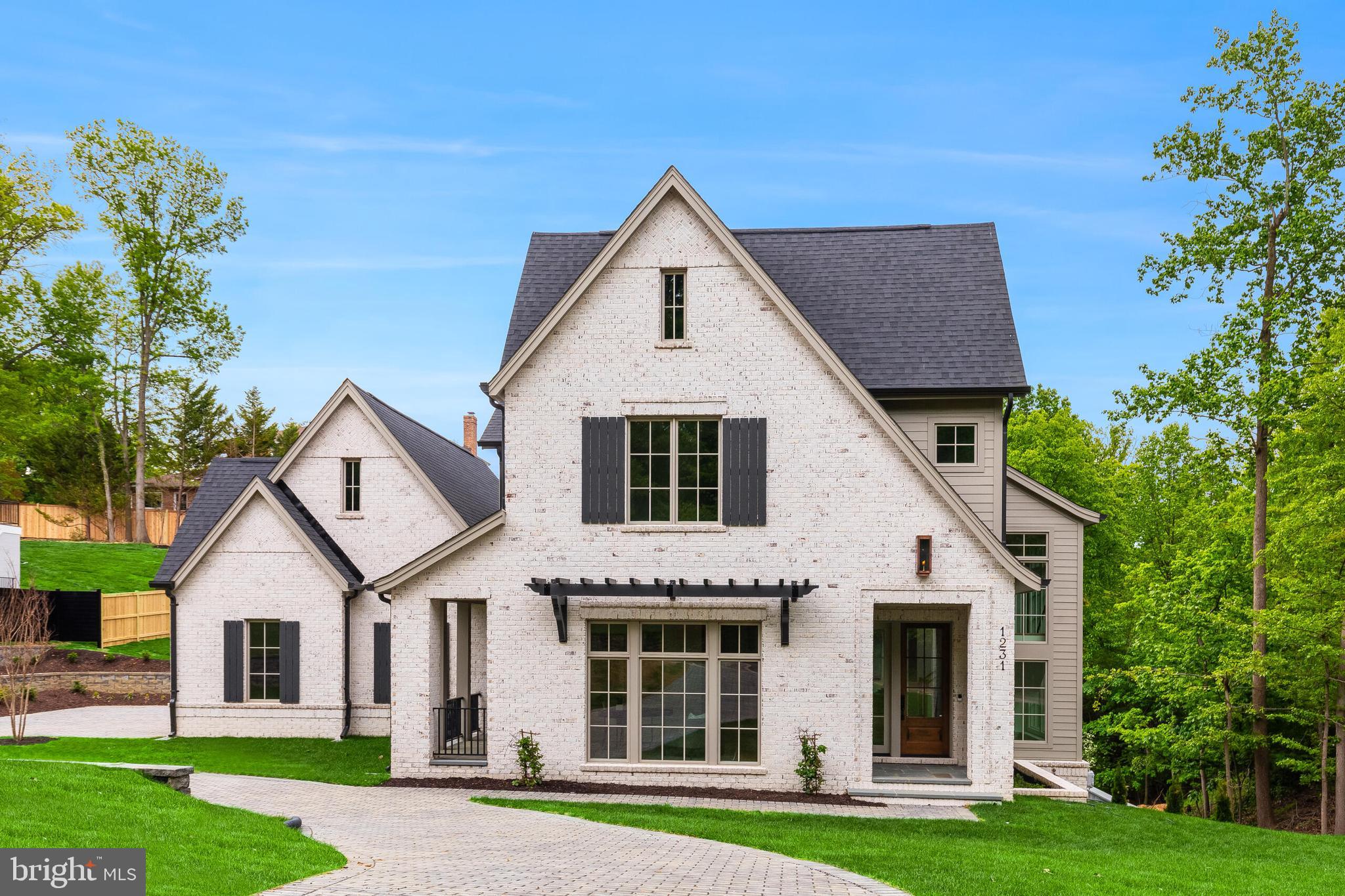 SEMINARY HILL - Residential